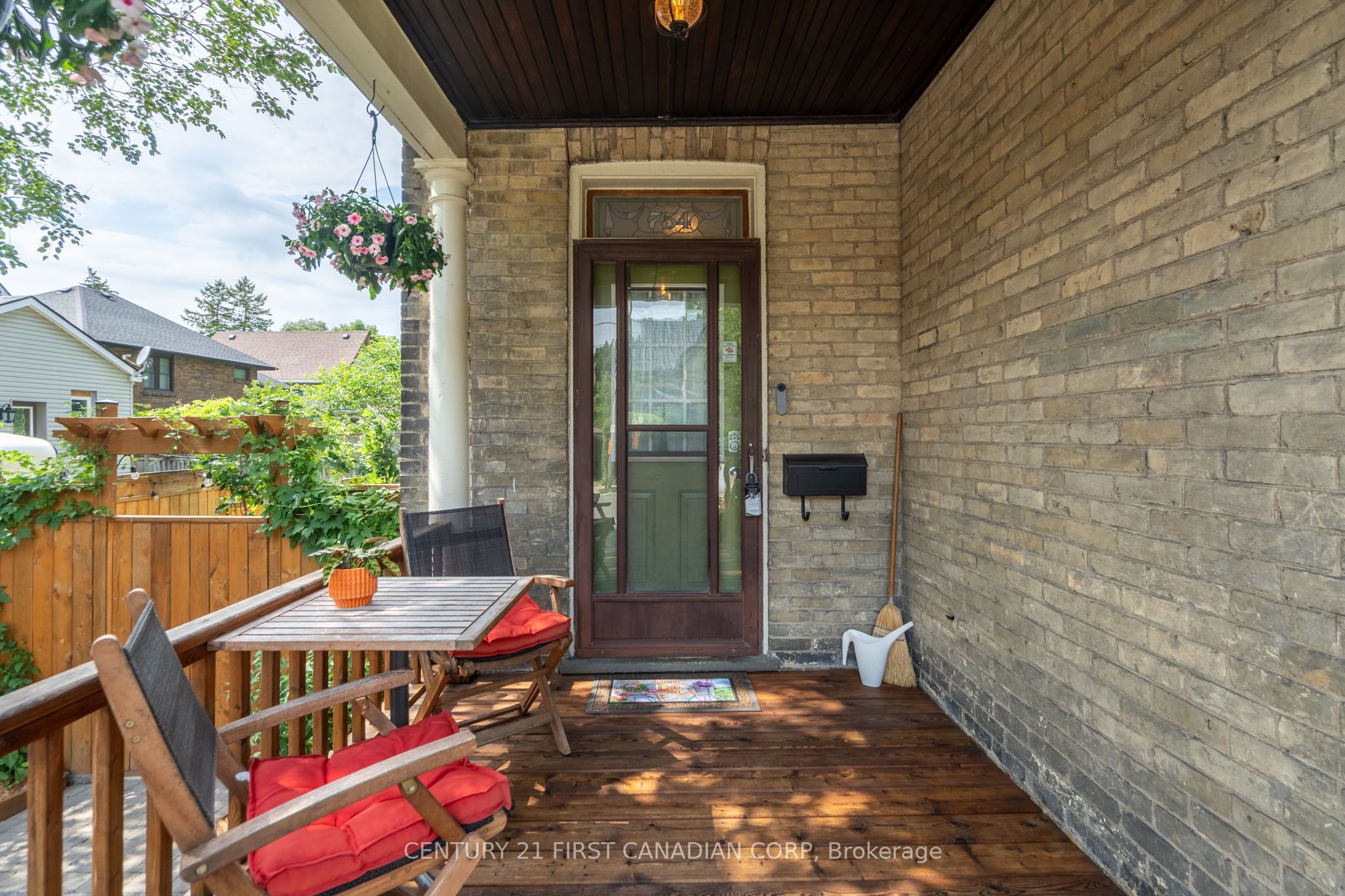 754 LORNE Avenue, London East, ON N5W 3K8 photo 3