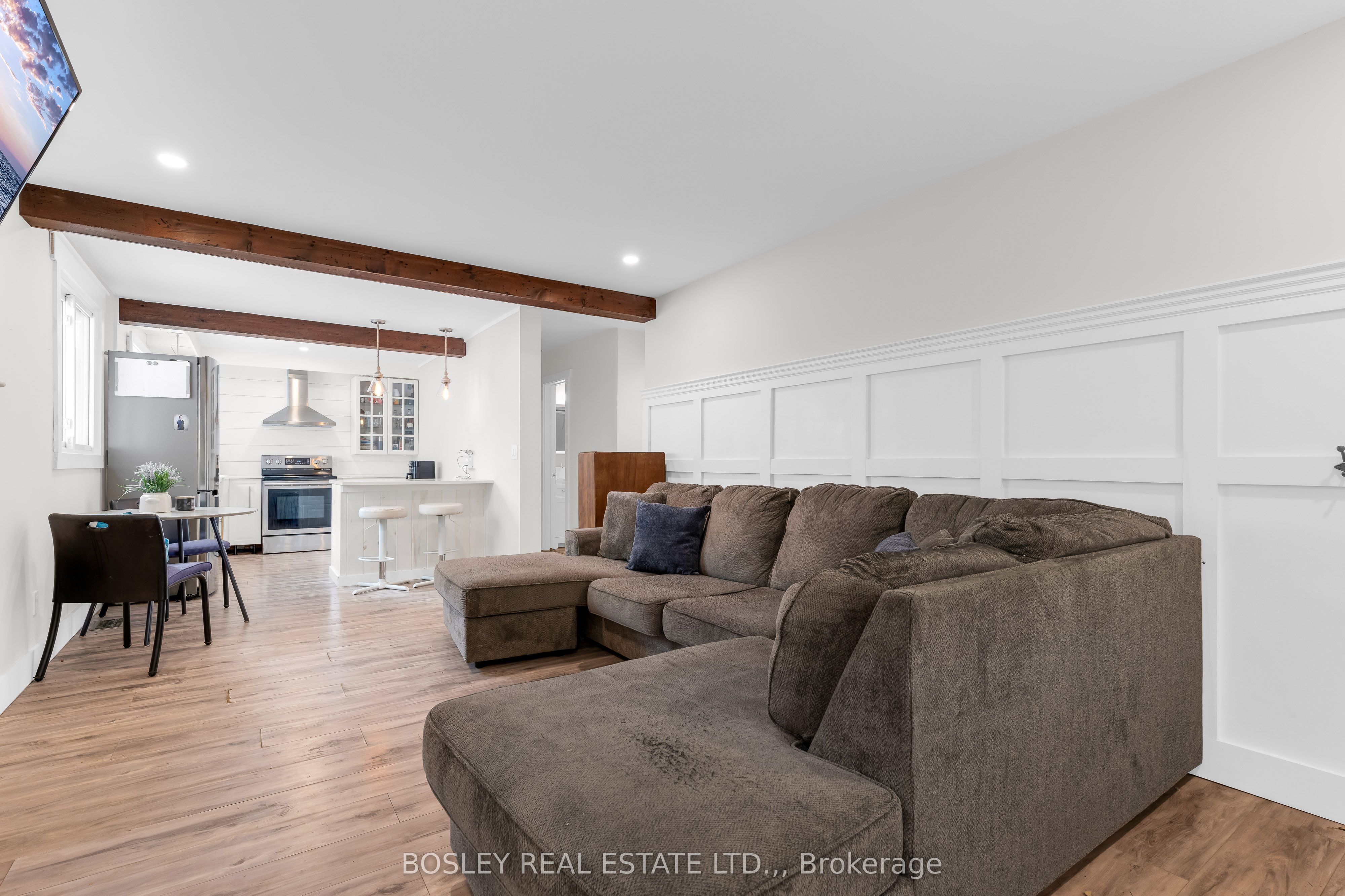 32 Grandview Drive, St. Catharines, ON L2M 1A9 photo 2
