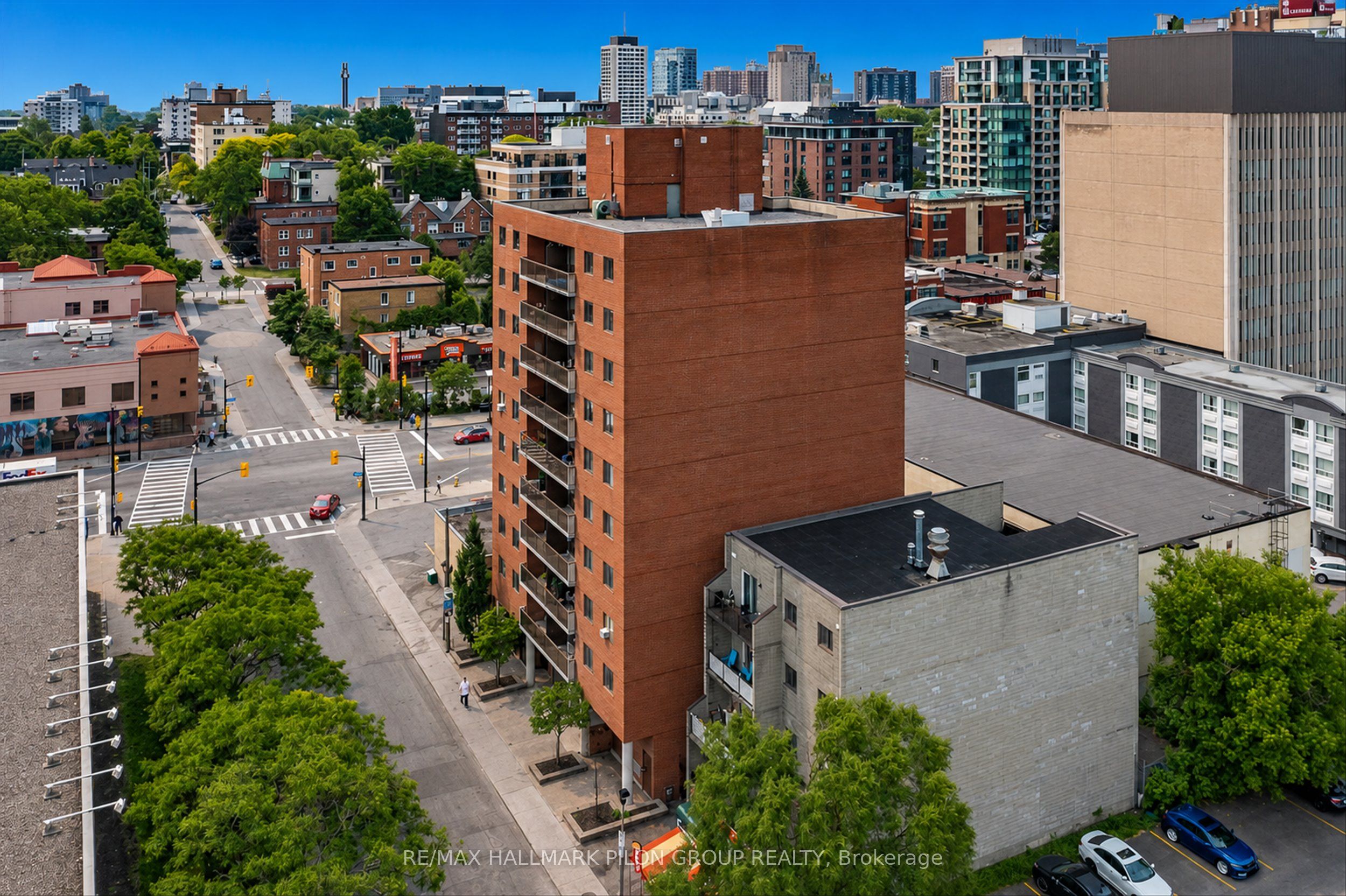 154 Nelson Street 902, Lower Town - Sandy Hill, ON K1N 7R5