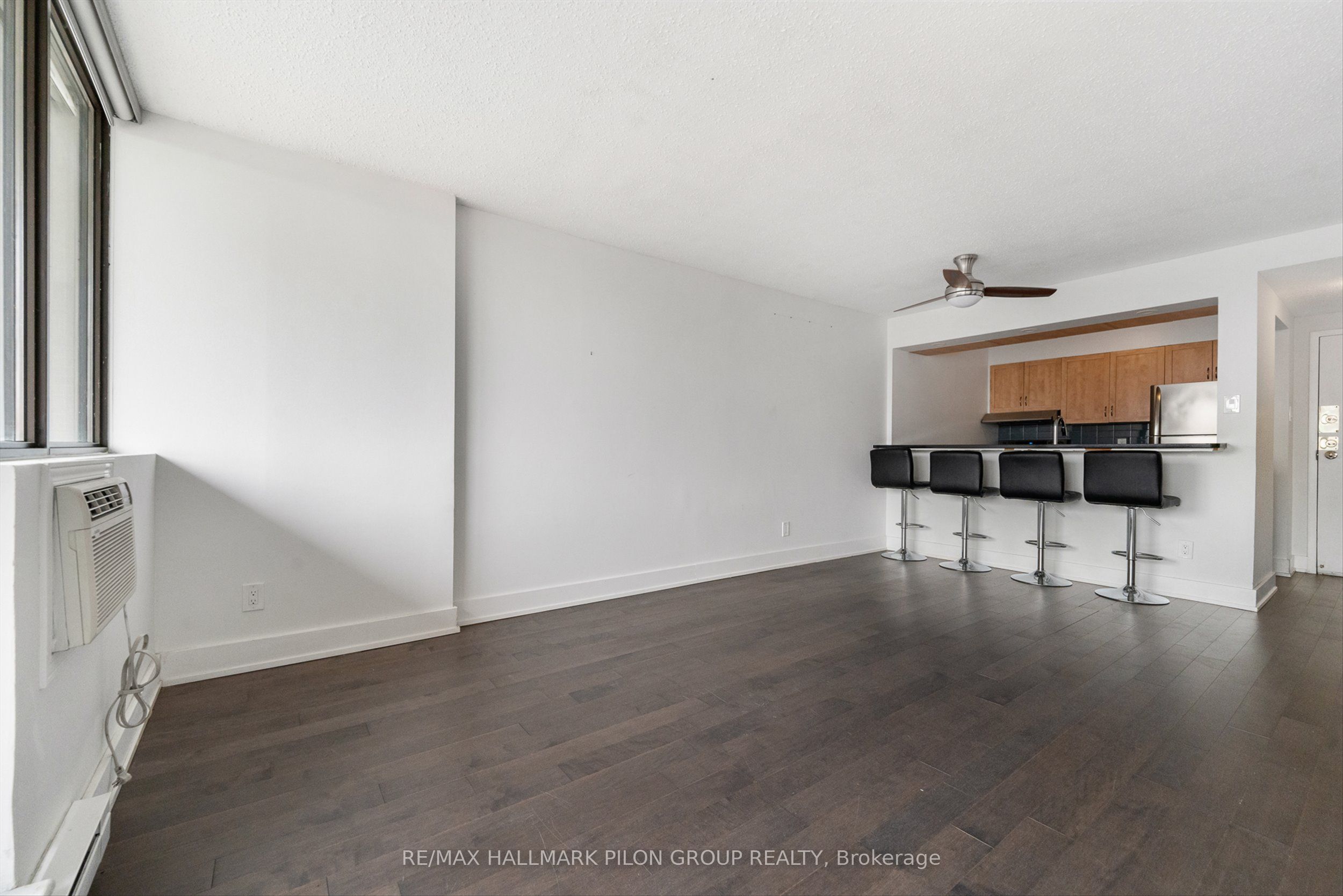 154 Nelson Street 902, Lower Town - Sandy Hill, ON K1N 7R5 photo 5