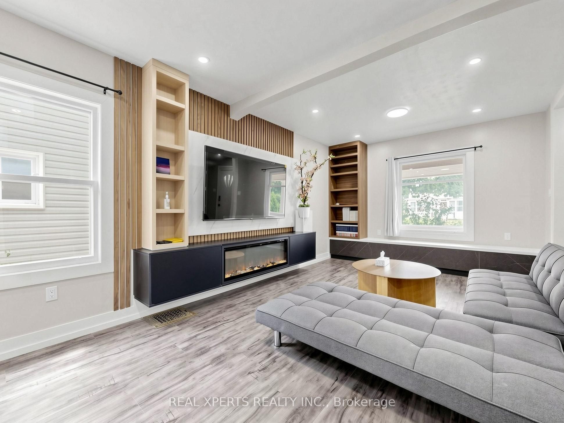 4564 Fourth Avenue, Niagara Falls, ON L2E 4N6 photo 5