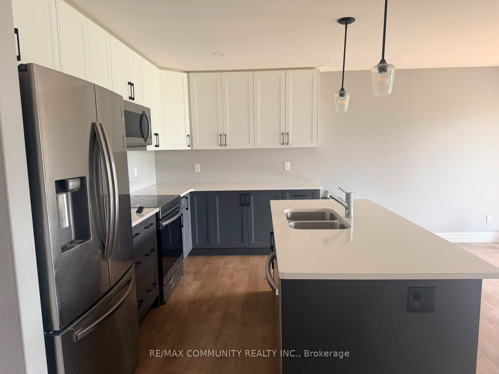 32 Cattail Crescent, Quinte West, ON K8V 0J4 photo 4