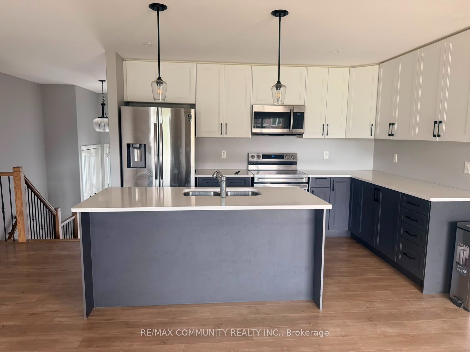 32 Cattail Crescent, Quinte West, ON K8V 0J4 photo 5