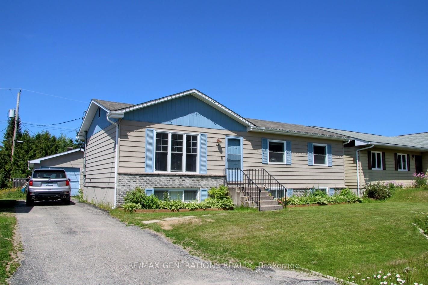 14 Wendego Street, Manitouwadge, ON P0T 2C0