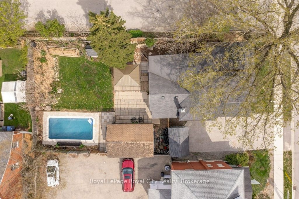 554 Woolwich Street, Guelph, ON N1H 3Y2 photo 2
