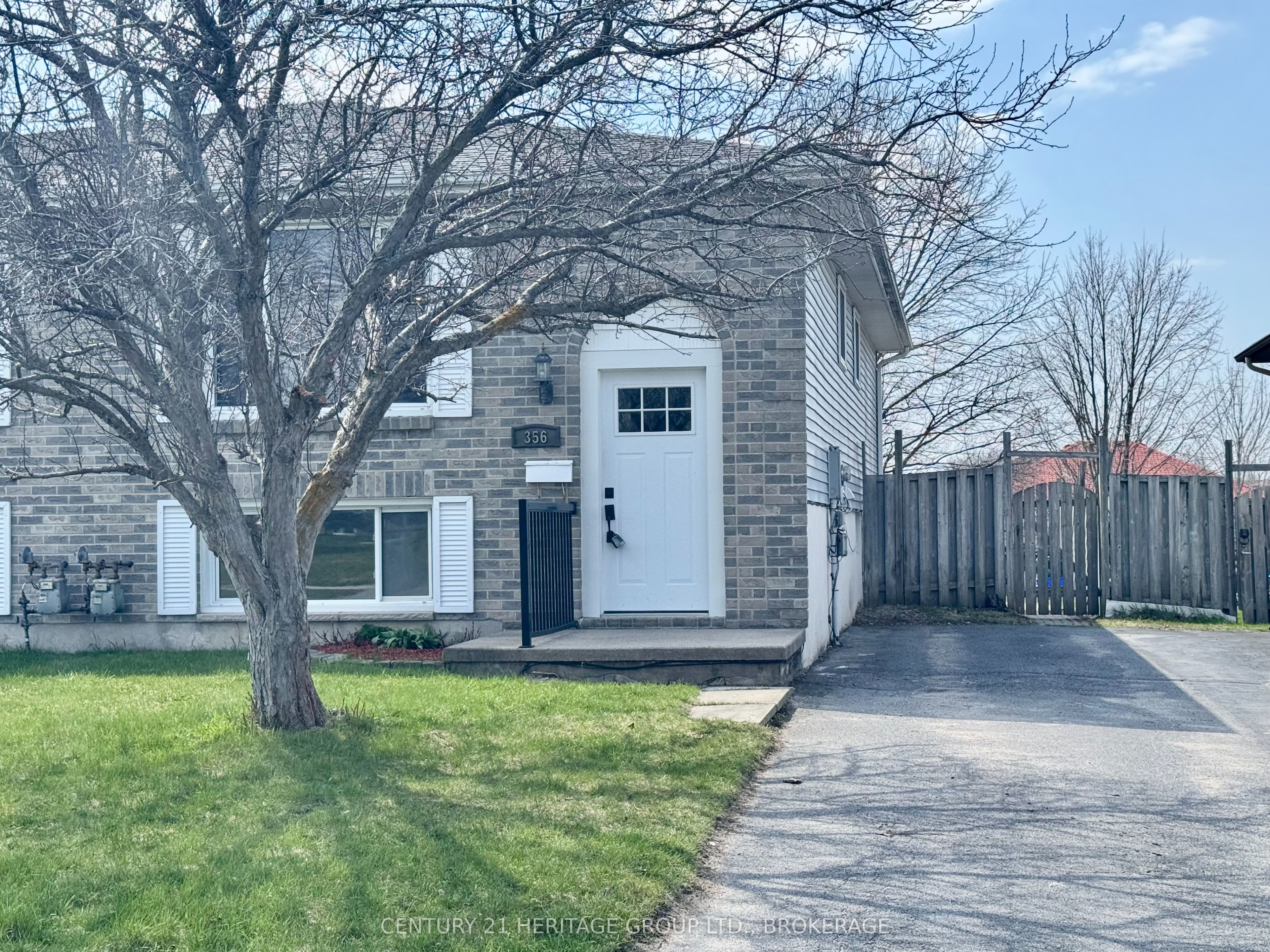 356 Owens Crescent, Kingston, ON K7M 8H8 photo 2
