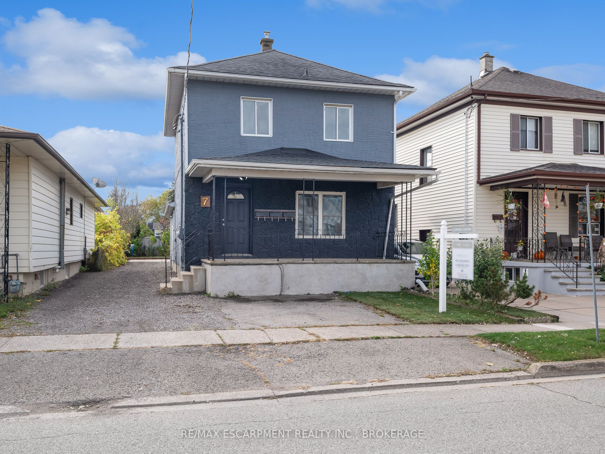 7 MAITLAND Street UPPER, Thorold, ON L2V 3A4