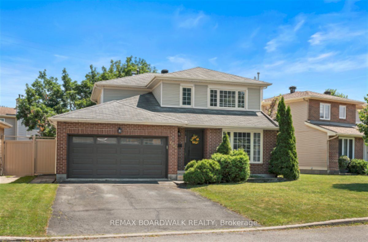 1966 BOAKE Street, Orleans - Cumberland and Area, ON K4A 3K1