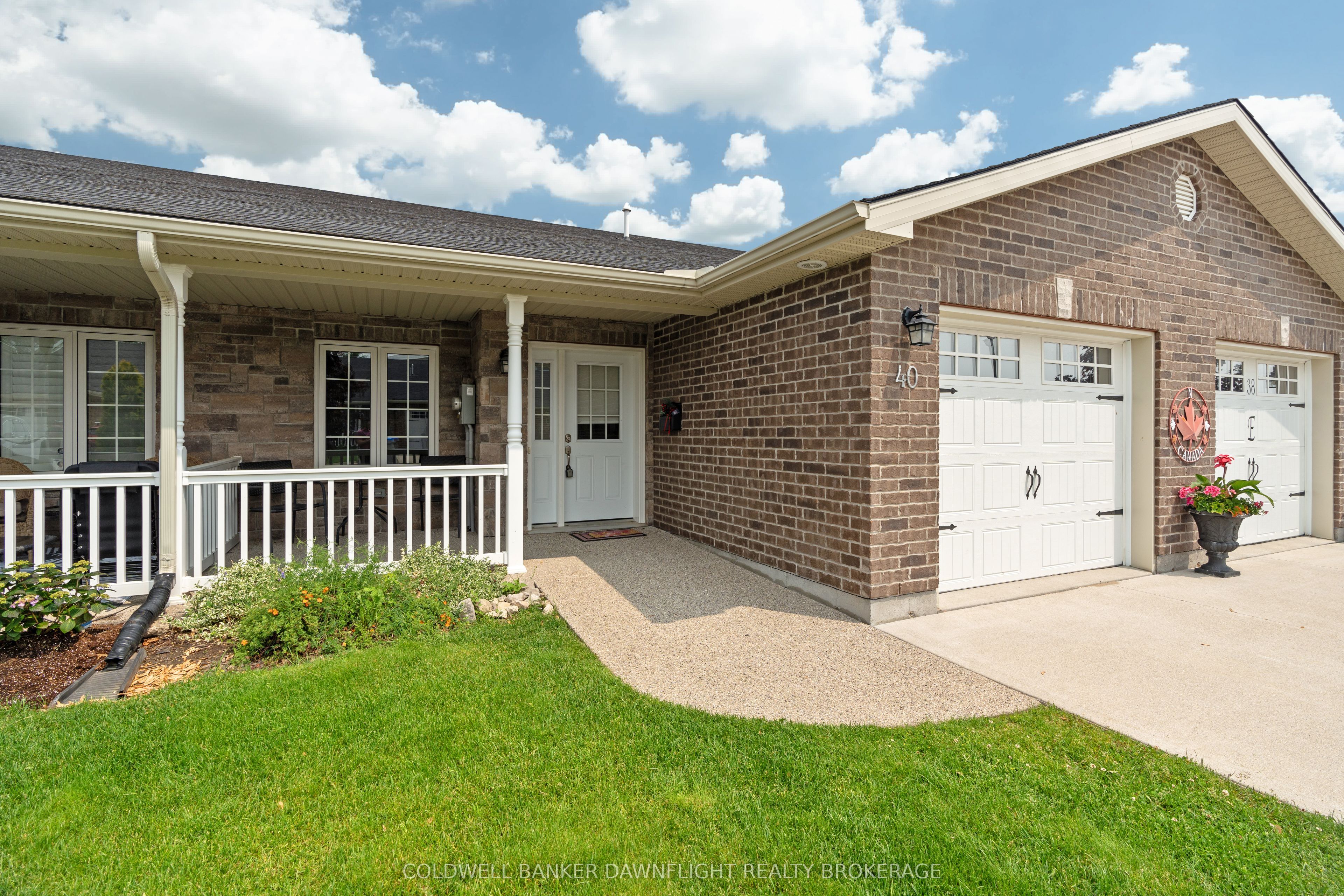40 Devon Drive, South Huron, ON N0M 1S3 photo 2
