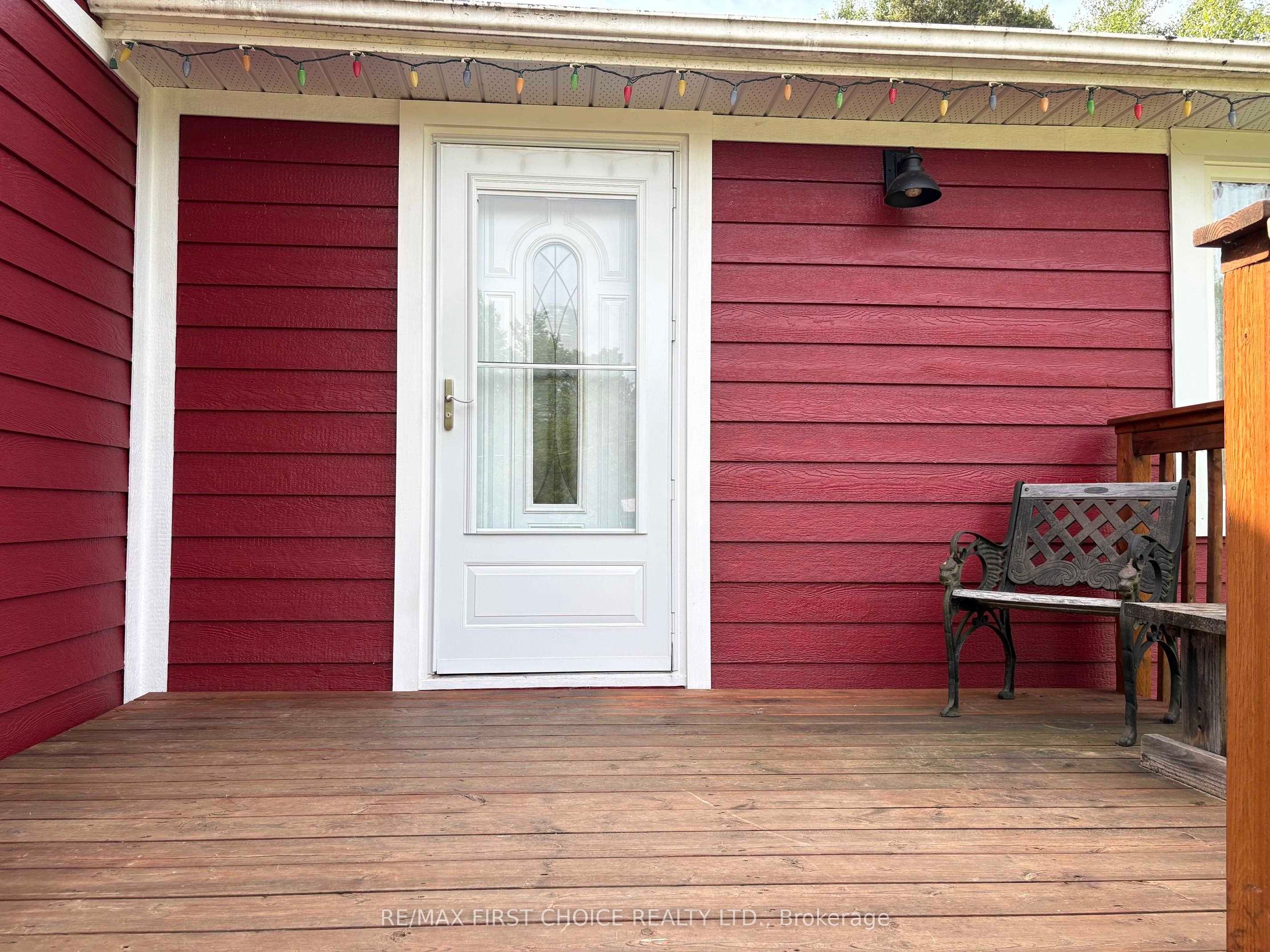 150 CAPTAIN RD, Thunder Bay Remote Area, ON P0T 1K0 photo 2