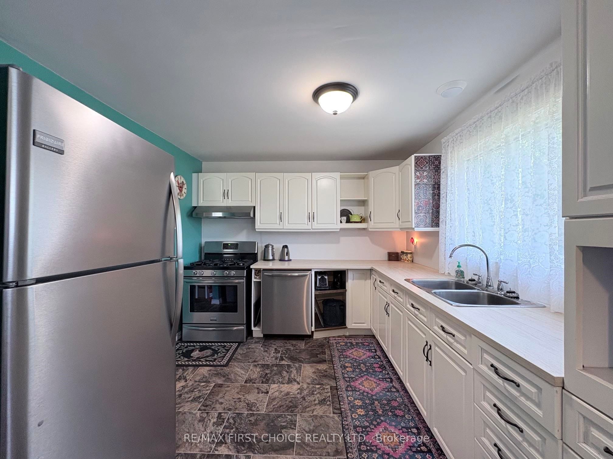 150 CAPTAIN RD, Thunder Bay Remote Area, ON P0T 1K0 photo 4