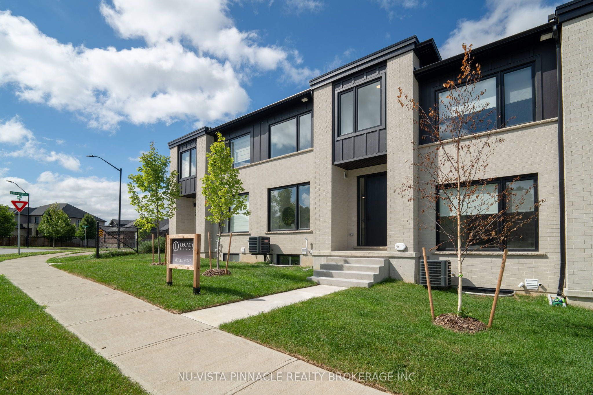 1175 RIVERBEND Road 18, London South, ON N6K 0M8 photo 2