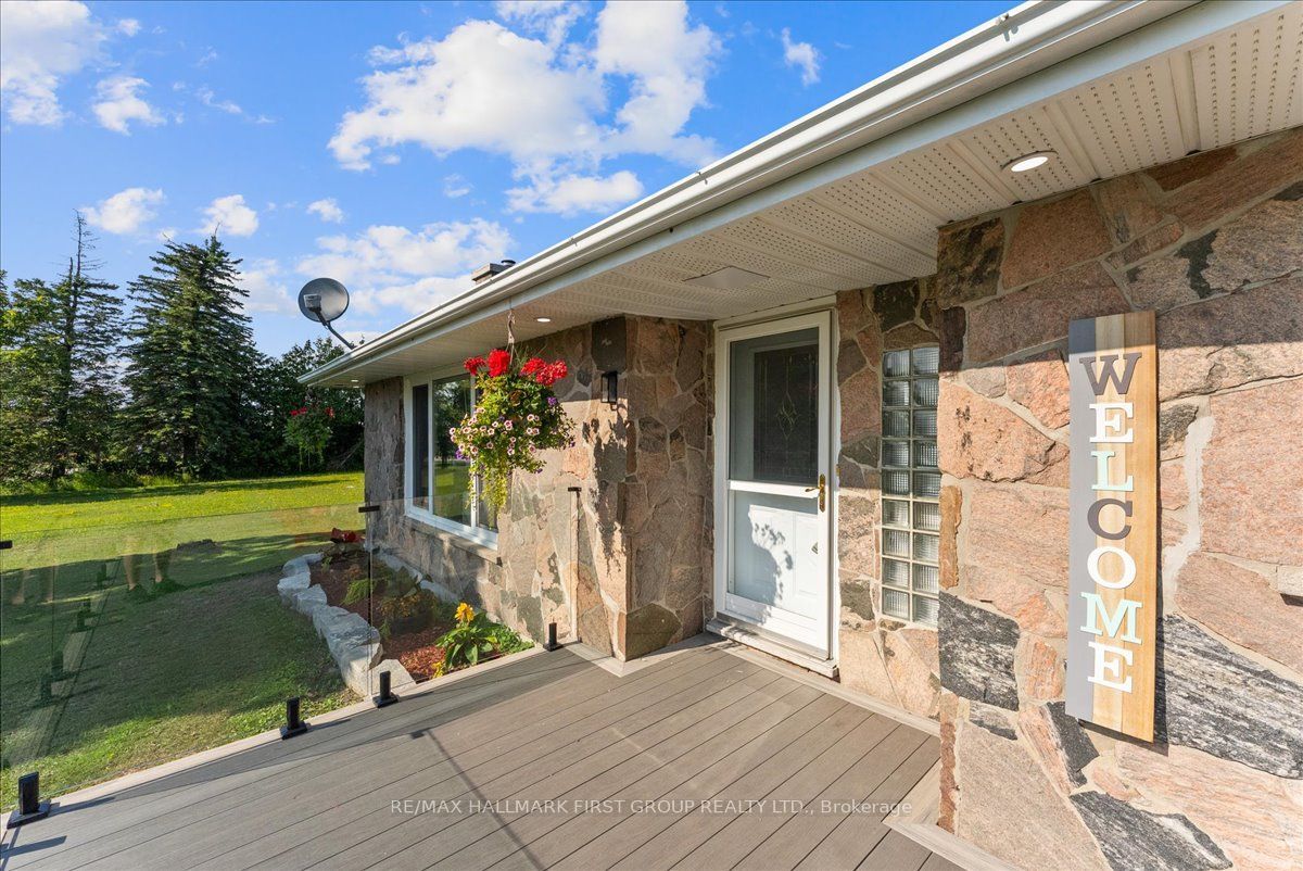 121 Nappadale Street, Kawartha Lakes, ON K0M 2T0 photo 4