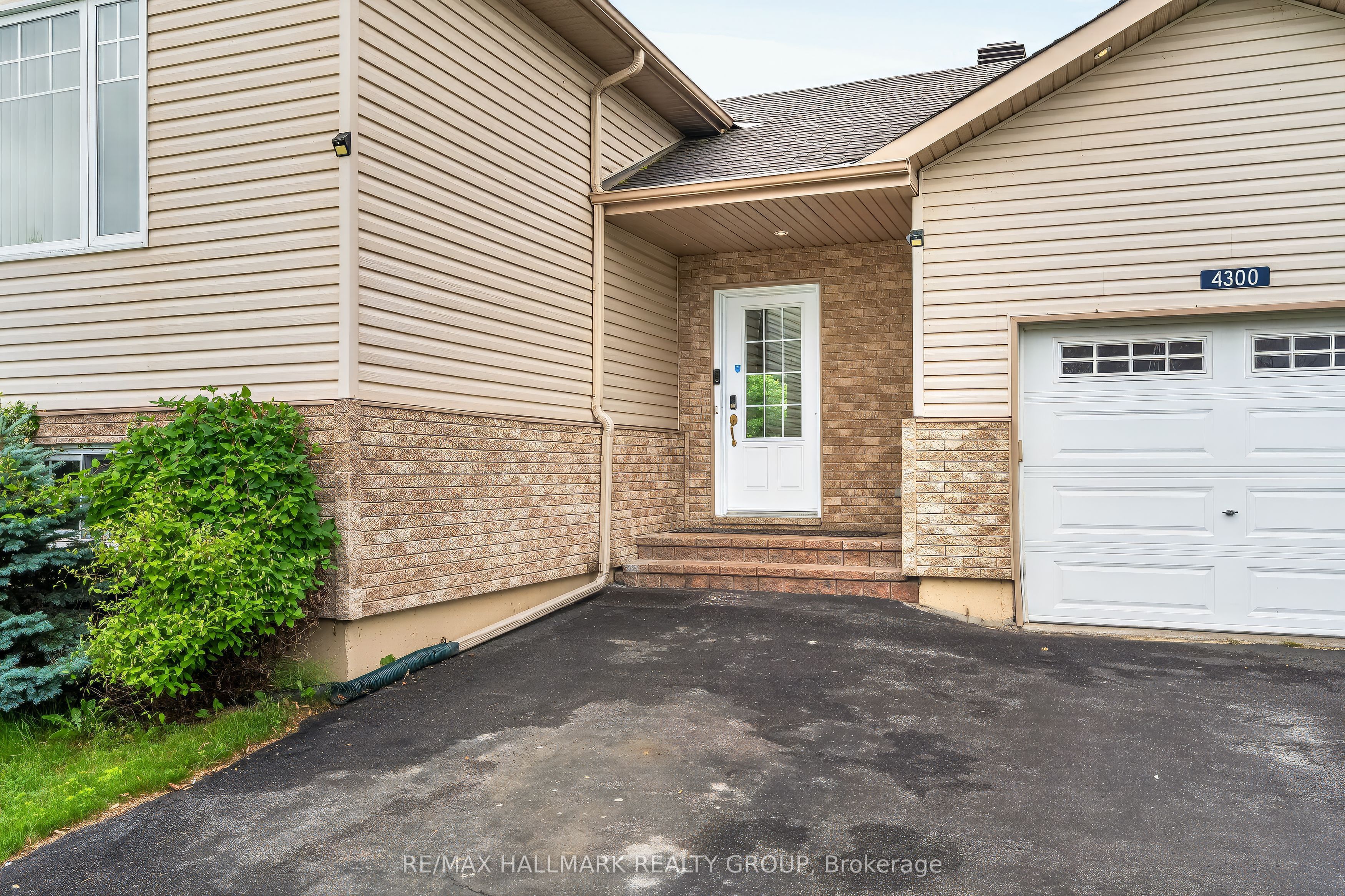 4300 Schell Street, South Dundas, ON K0C 2H0 photo 4