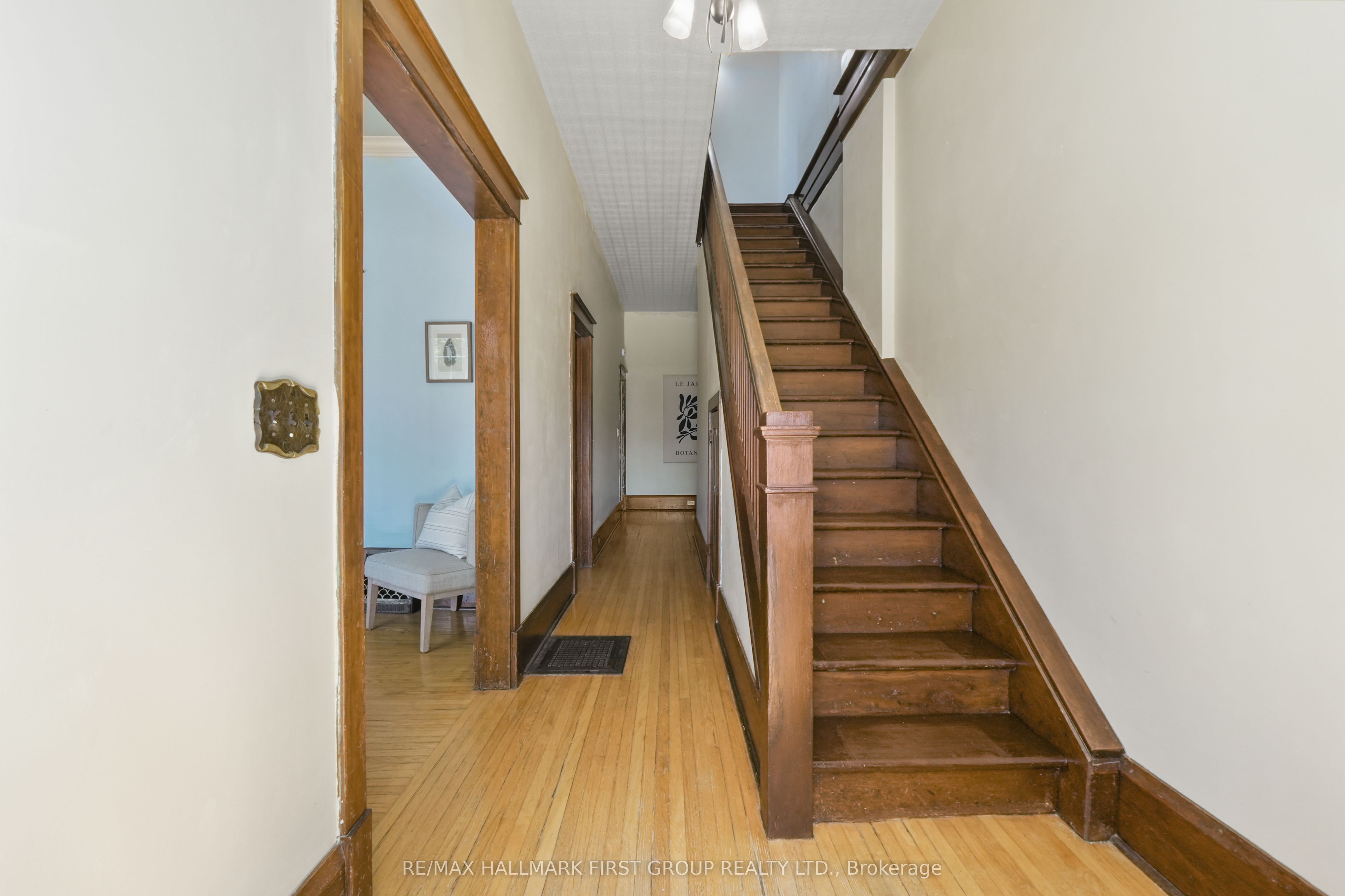 274 Ridout Street, Port Hope, ON L1A 1P5 photo 5