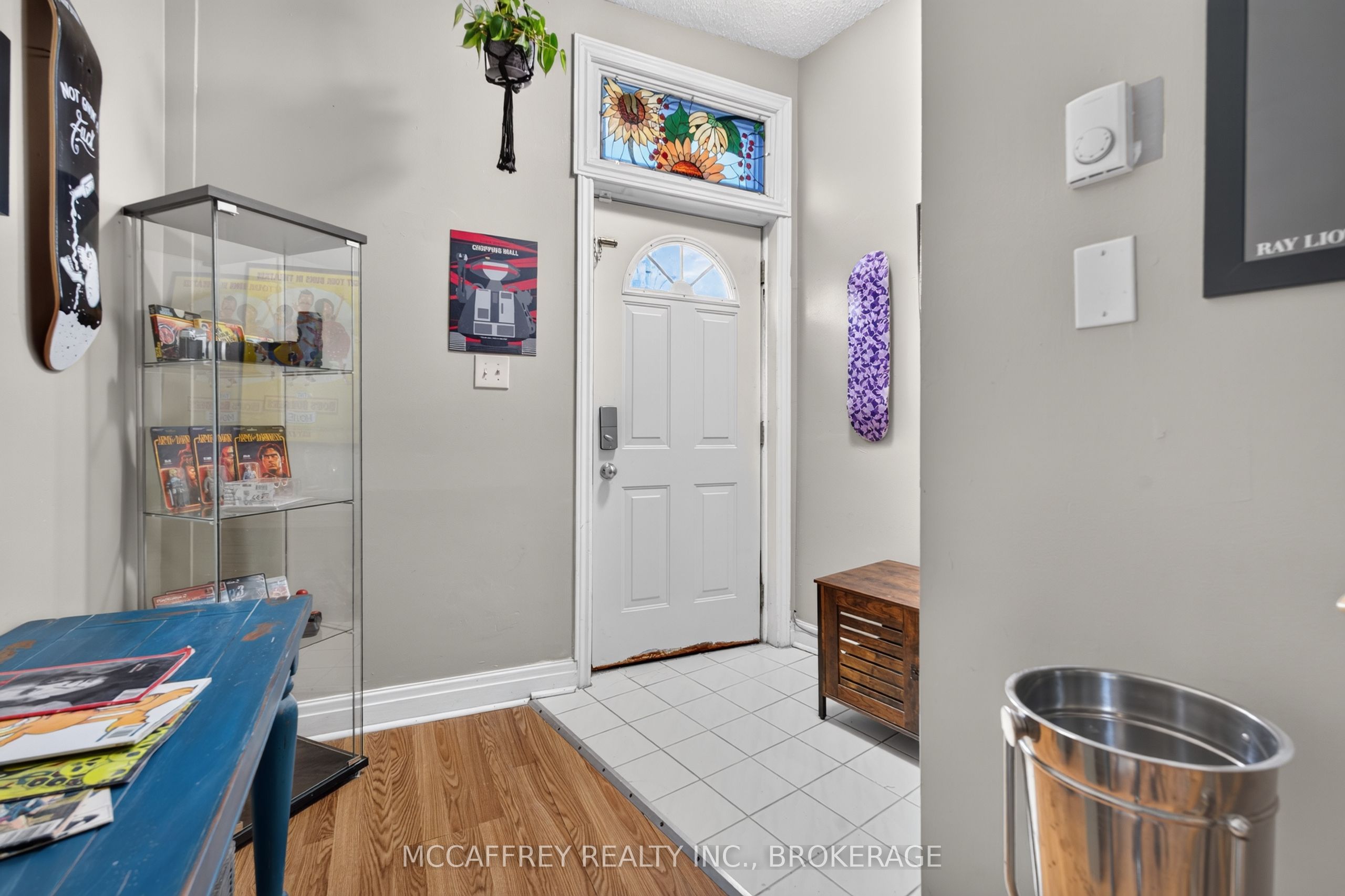 52 Moira Street W, Belleville, ON K8P 1S3 photo 5