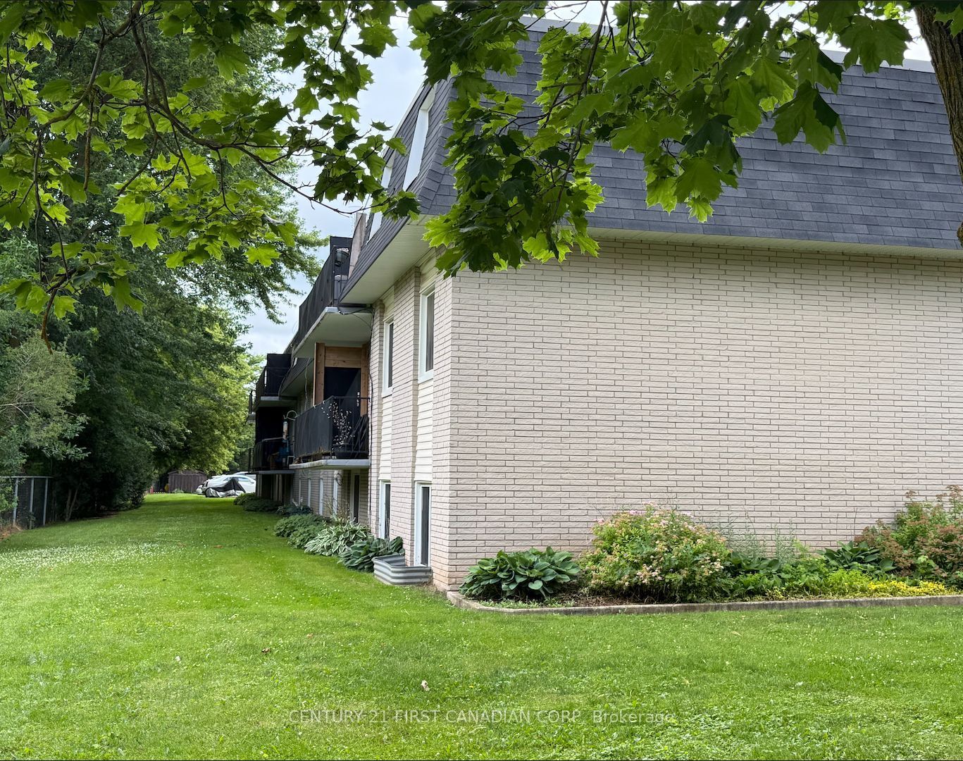 118 Preston Street S 331, Wellington North, ON N0G 1A0 photo 2