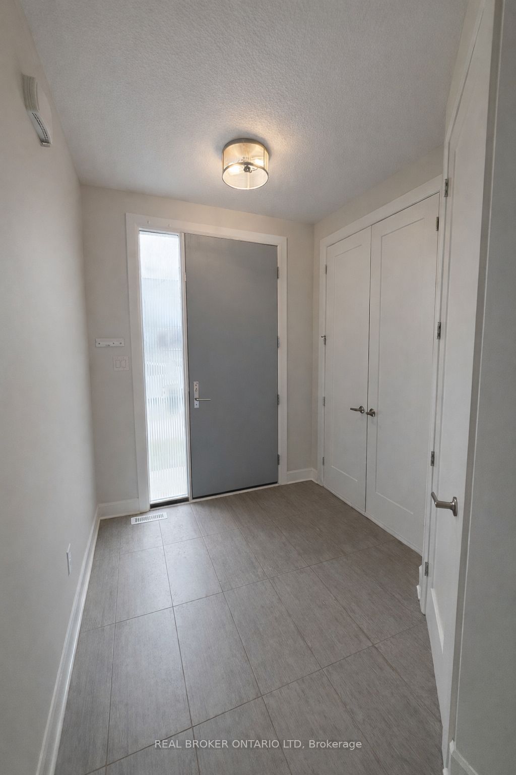 499 Sophia Crescent 32, London North, ON N6G 0X9 photo 2