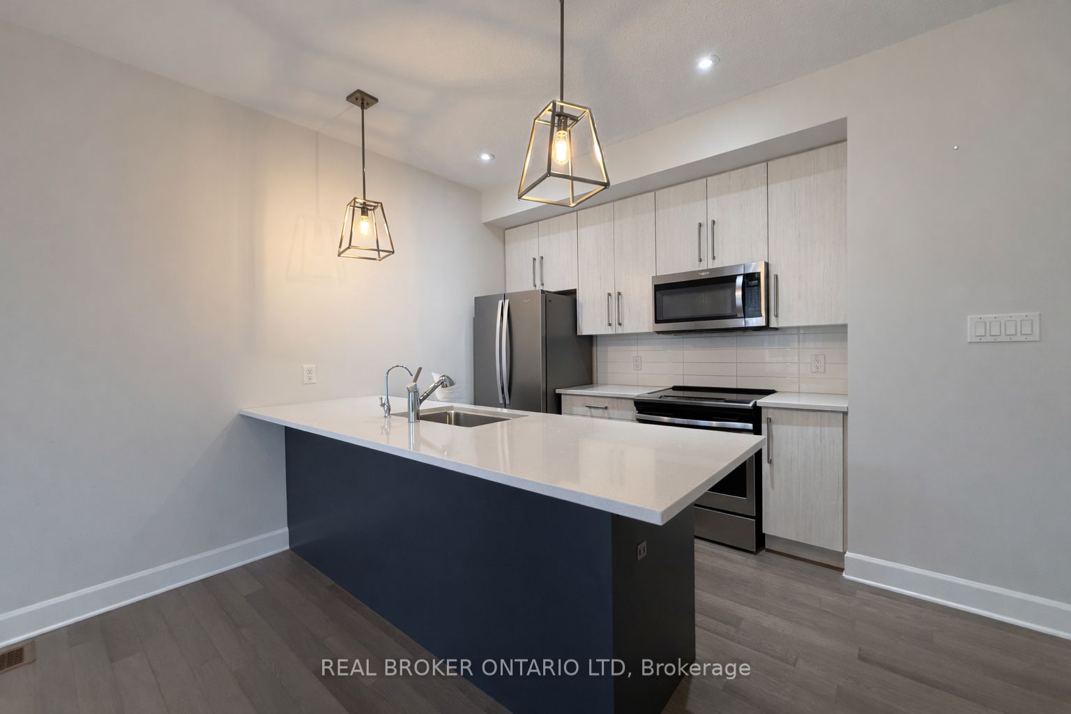 499 Sophia Crescent 32, London North, ON N6G 0X9 photo 4