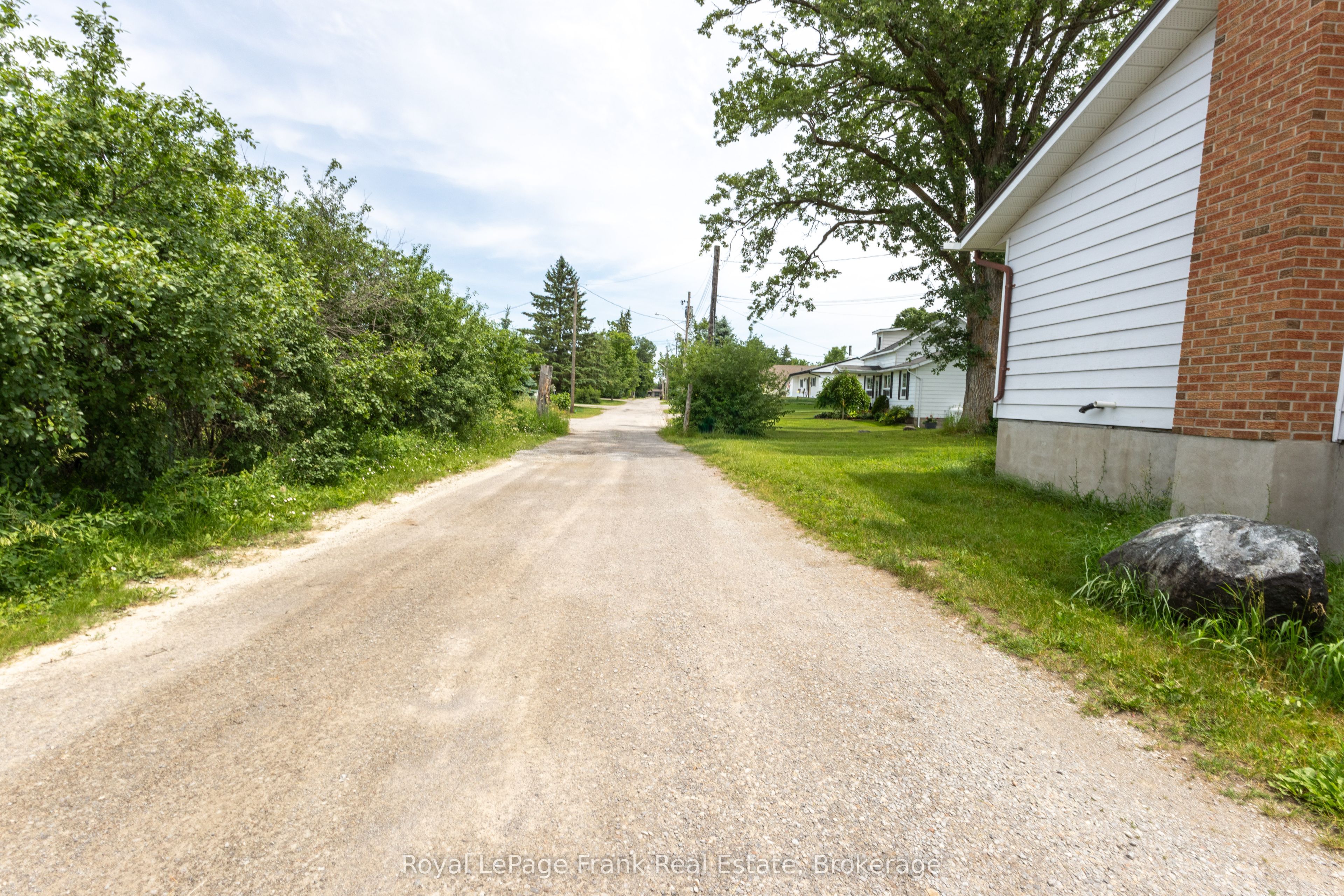 66 Jane Street, Kawartha Lakes, ON K0M 1A0 photo 2