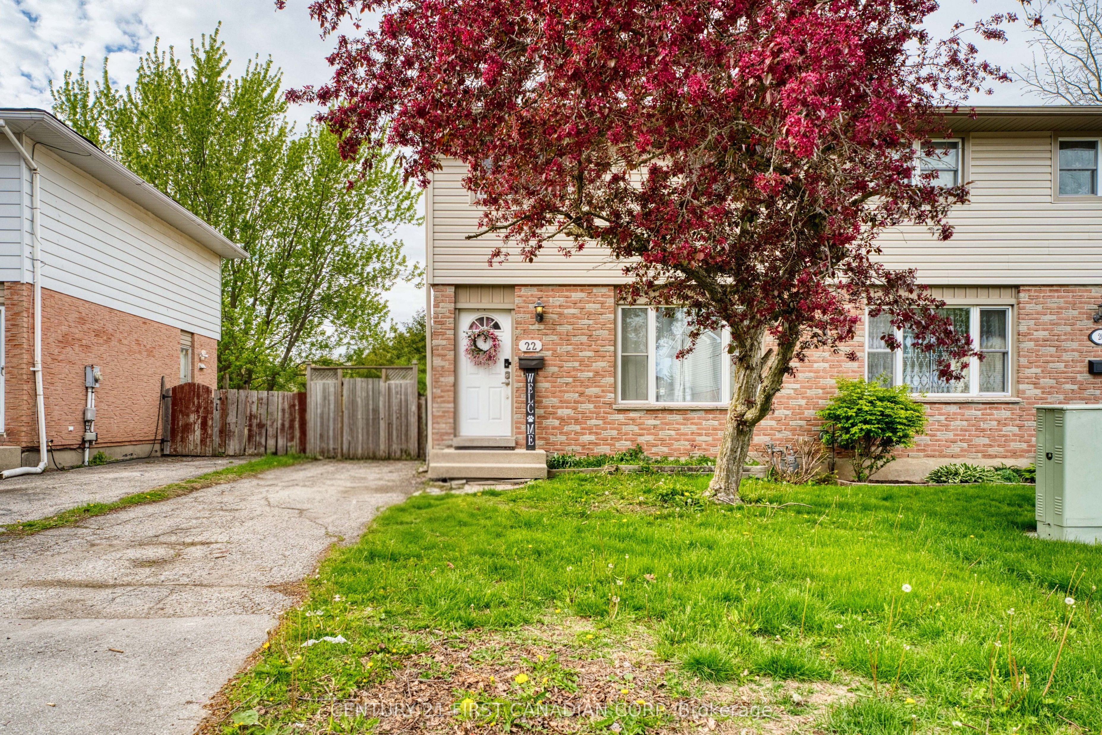22 Denlaw Road, London North, ON N6G 3L4 photo 2