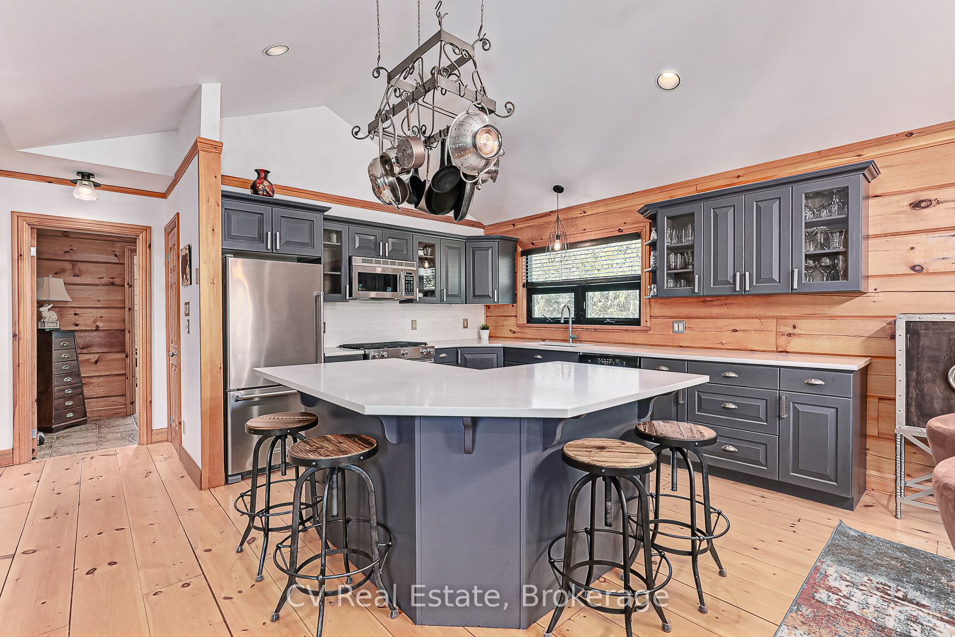 108 Cortina Crescent, Blue Mountains, ON L9Y 3Z2 photo 5