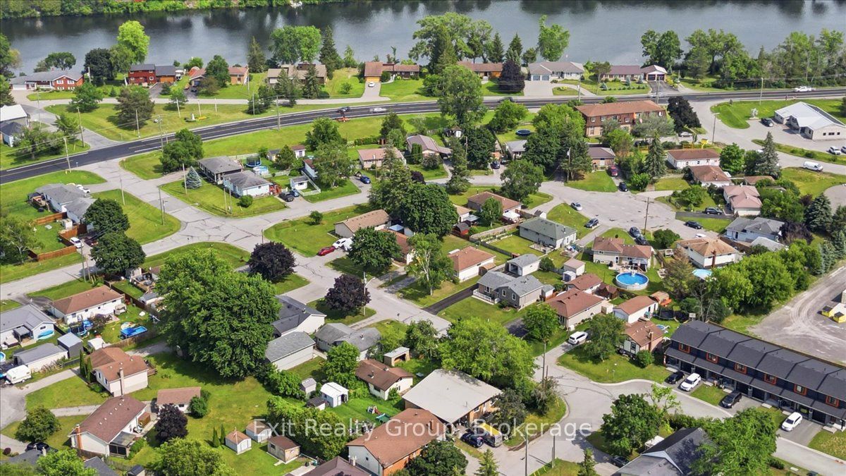 51 Sidney Road, Quinte West, ON K0K 2C0 photo 2