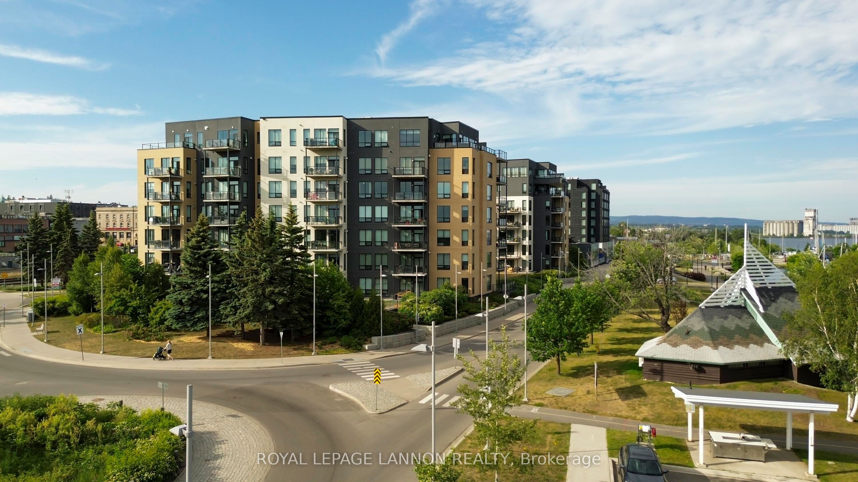 2280 Sleeping Giant Parkway 1502, Thunder Bay, ON P7A 0E7