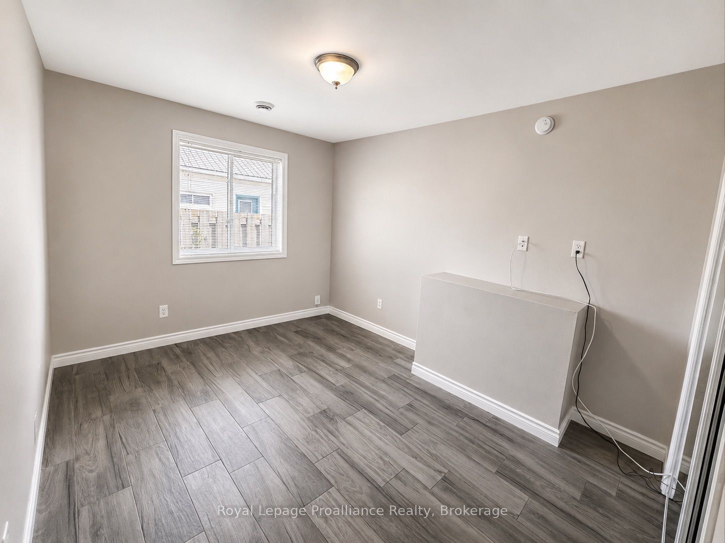 54 South John Street, Belleville, ON K8N 3E3