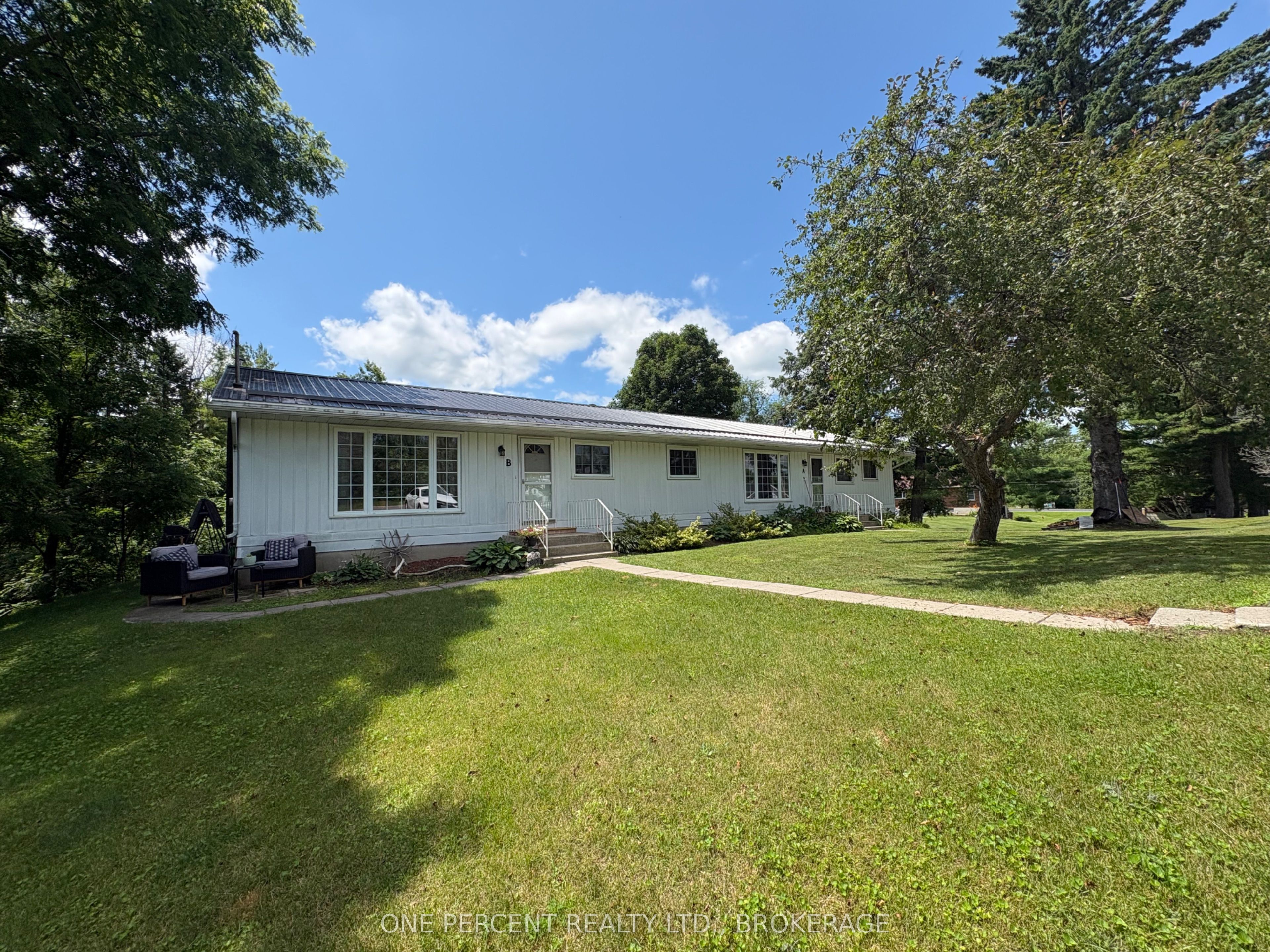 4338 Maple Drive E, Frontenac, ON K0H 2W0 photo 2