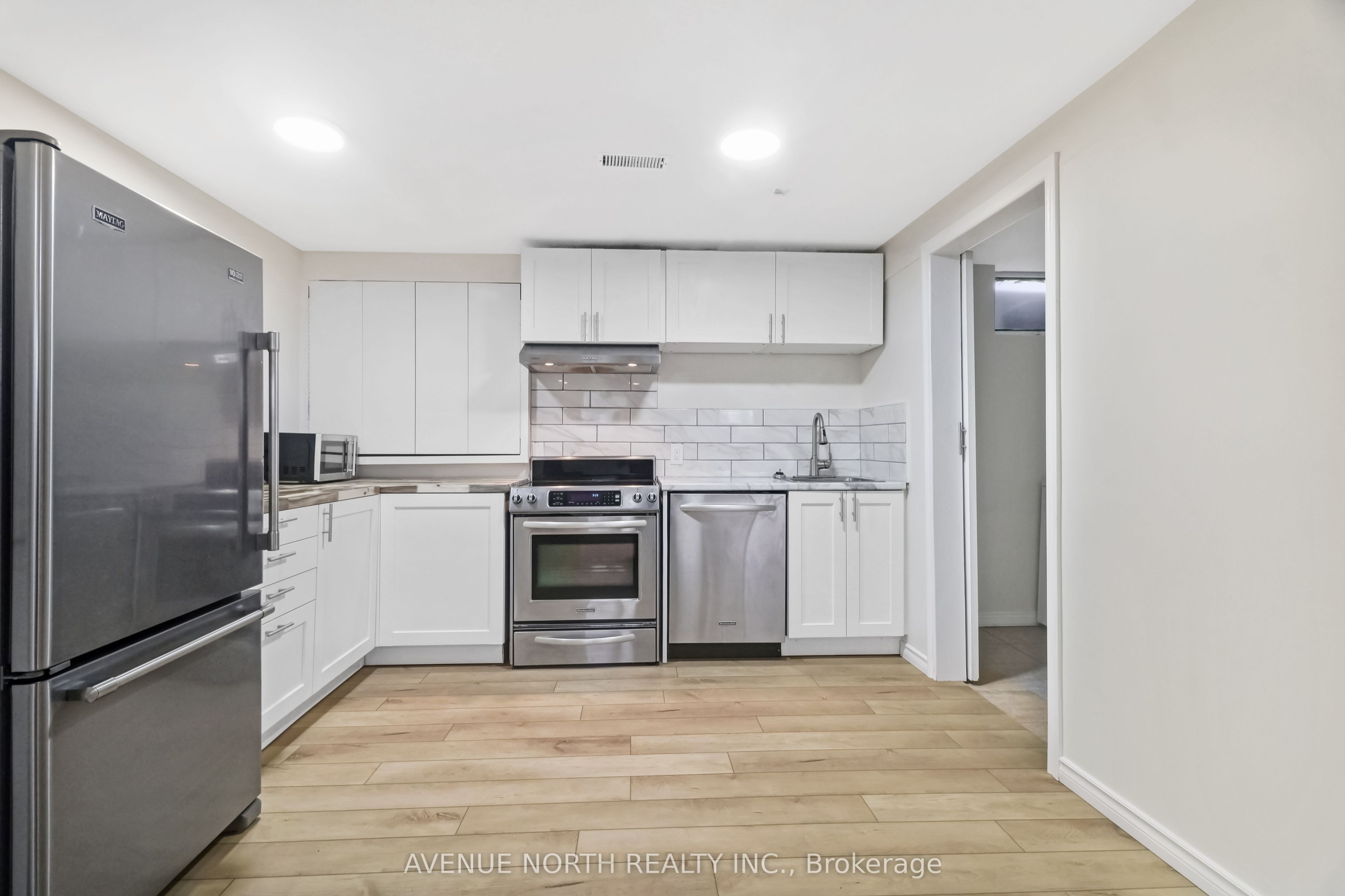 1420 Matheson Road B, Cyrville - Carson Grove - Pineview, ON K1J 8B6 photo 4
