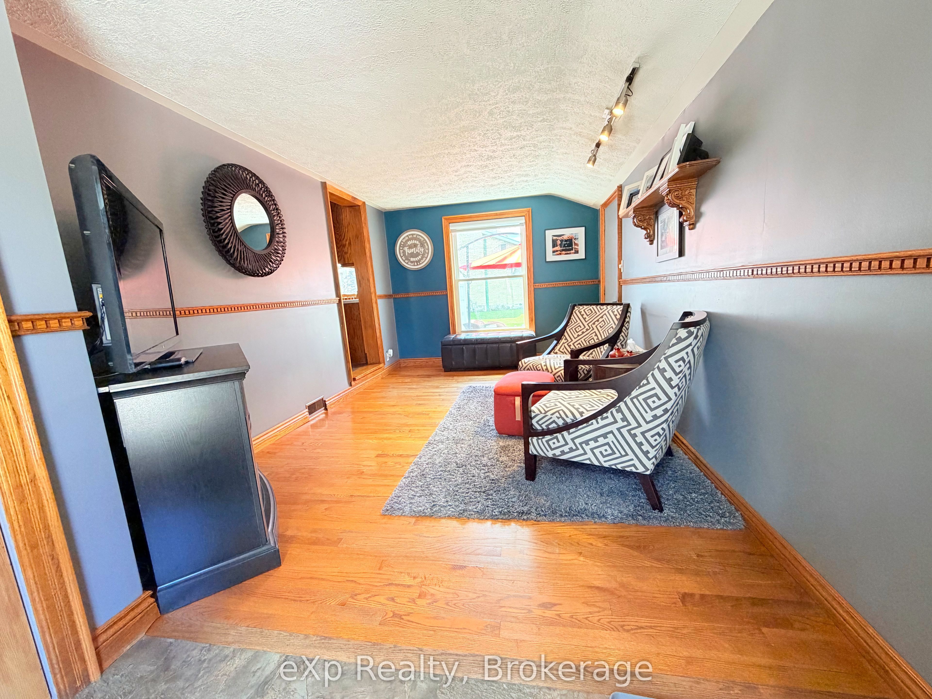 503 Yonge Street S, Brockton, ON N0G 2V0 photo 5