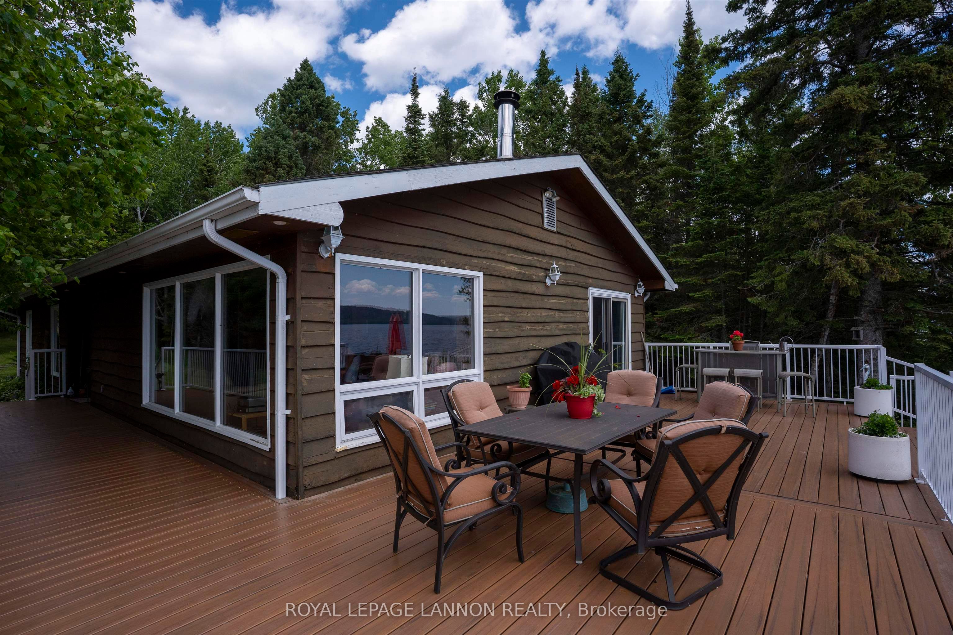 363 Amethyst Harbour Cliff Ave, Shuniah, ON P7B 5E4 photo 5