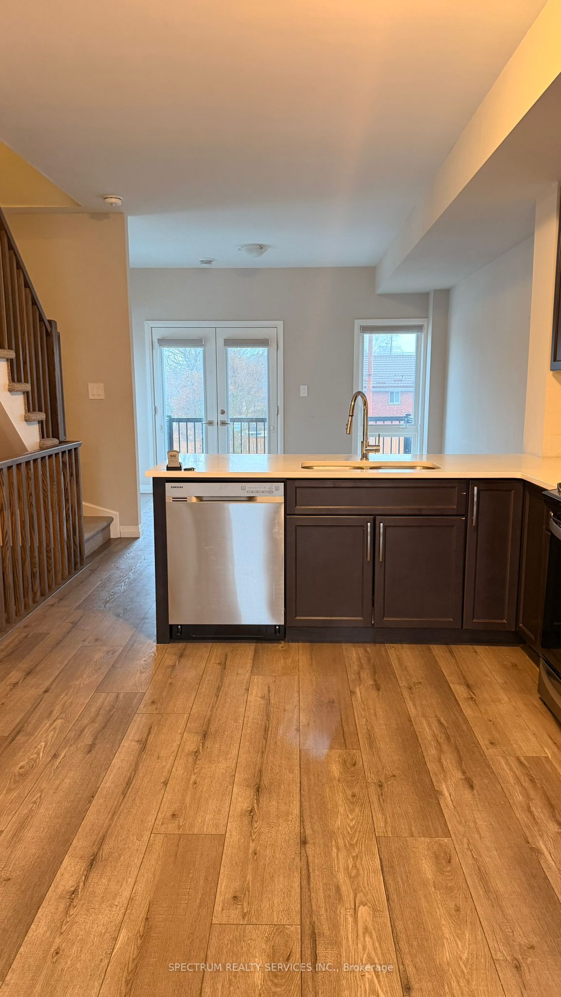 720 Grey Street 50, Brantford, ON N3S 0K2 photo 5
