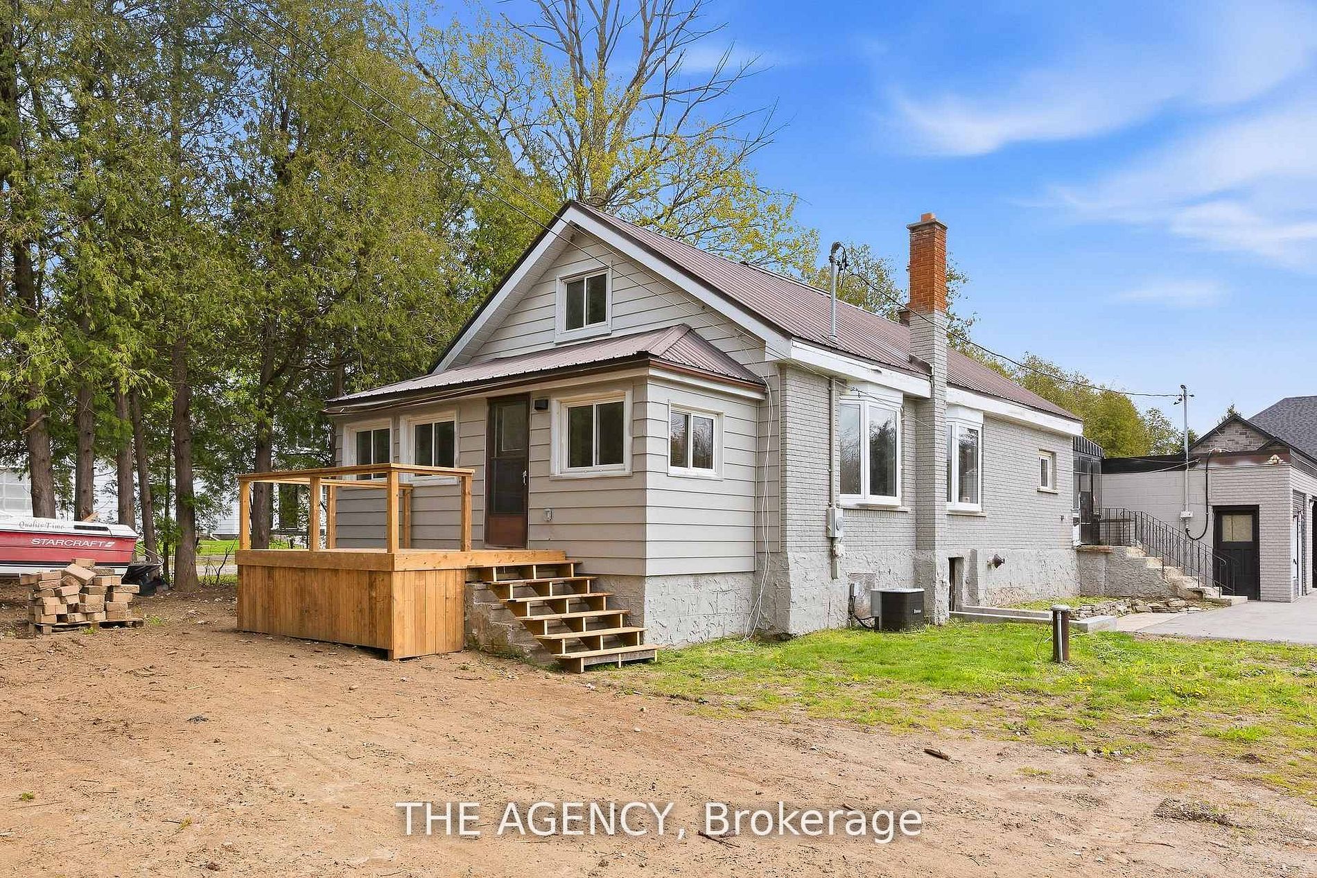 75 Robinson Road B, North Dumfries, ON N1R 5S7