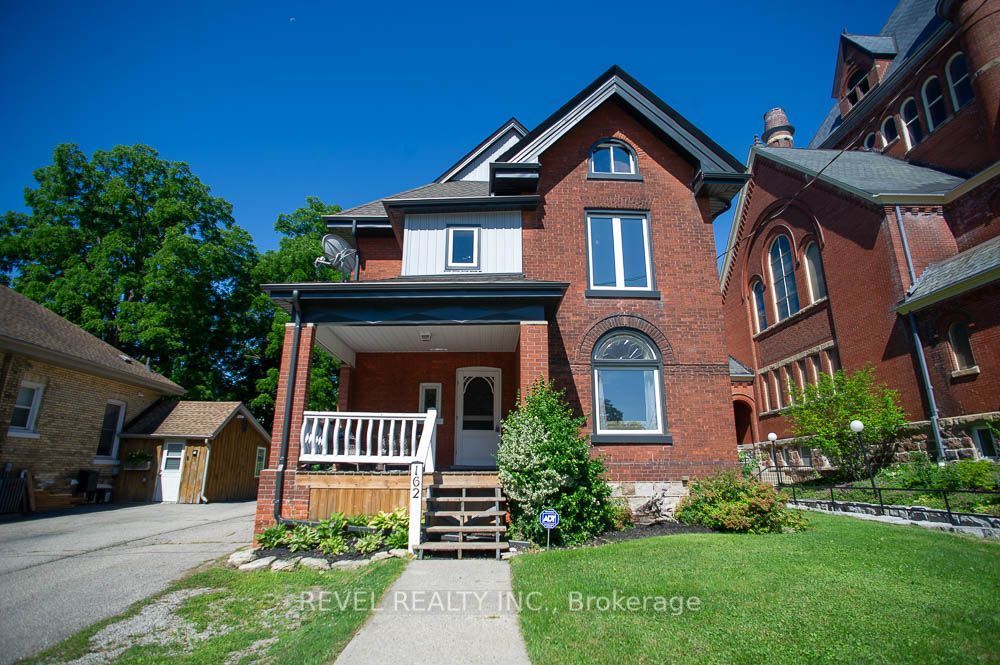 162 Grand River Street N, Brant, ON N3L 2M6 photo 2