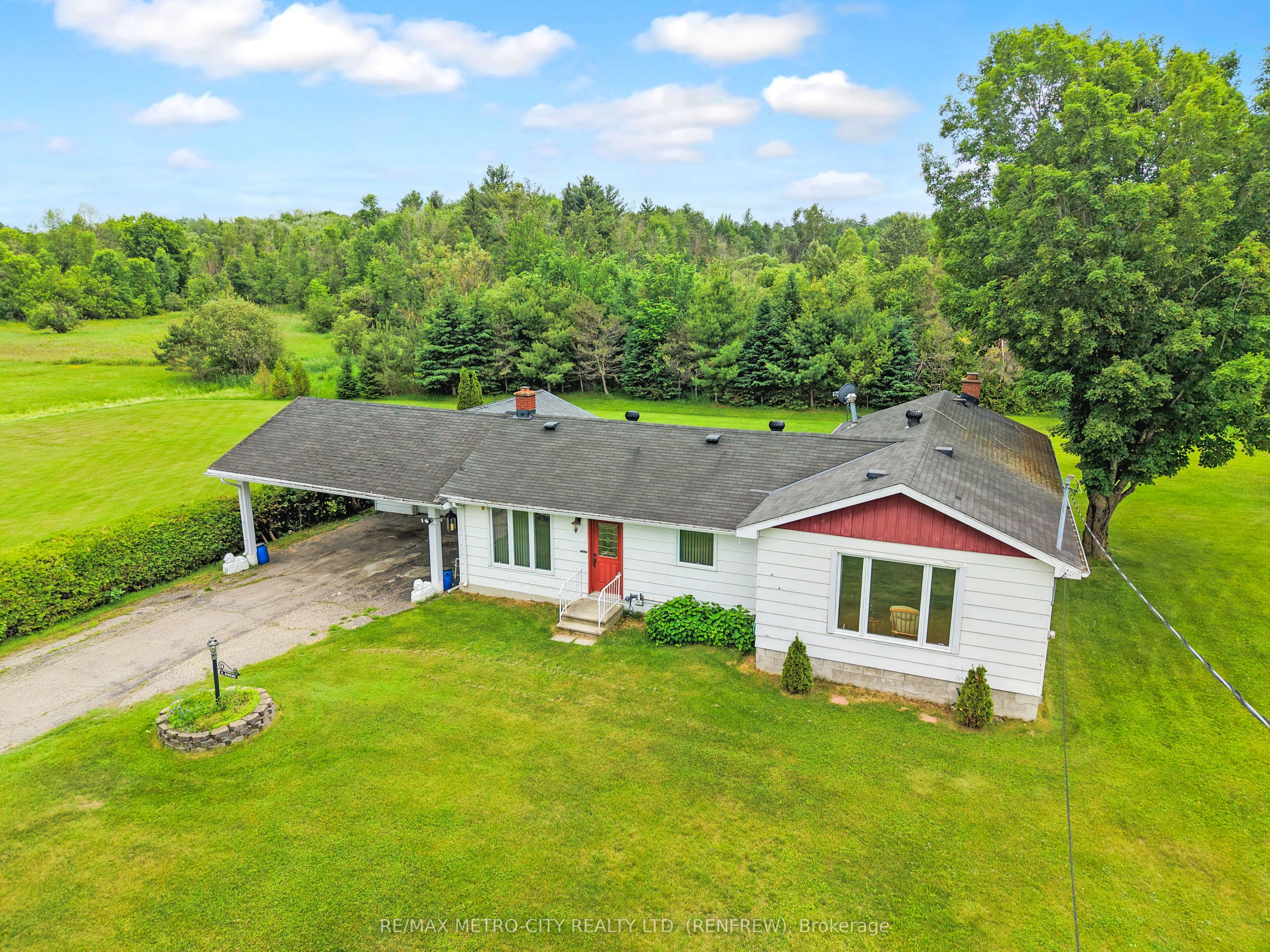 1247 Haley Road, Whitewater Region, ON K0J 1Y0 photo 3