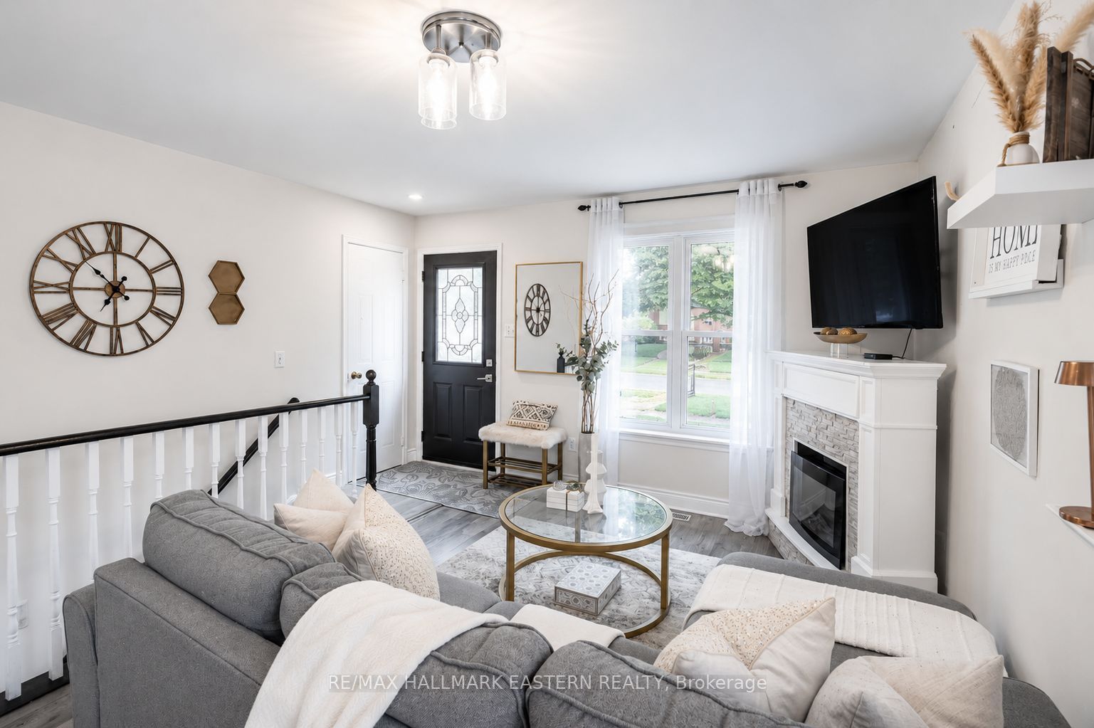 297 Towerhill Road, Peterborough, ON K9H 7N1 photo 2
