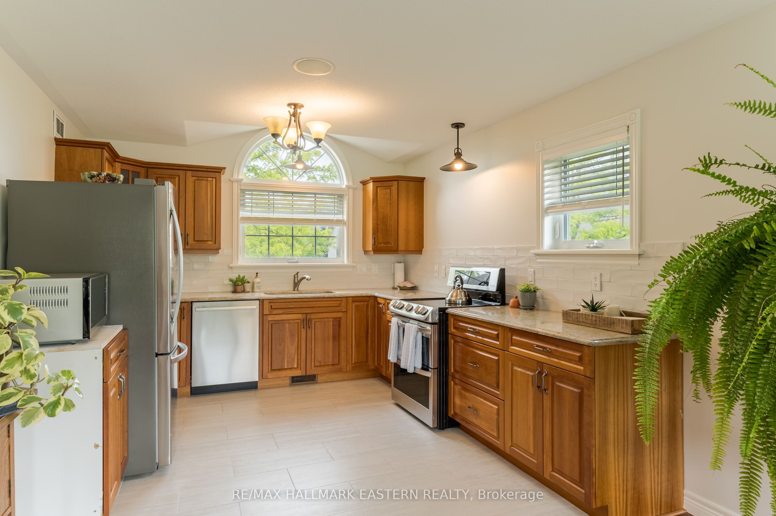 301 Carnegie Avenue 35, Peterborough, ON K9L 0B3 photo 4