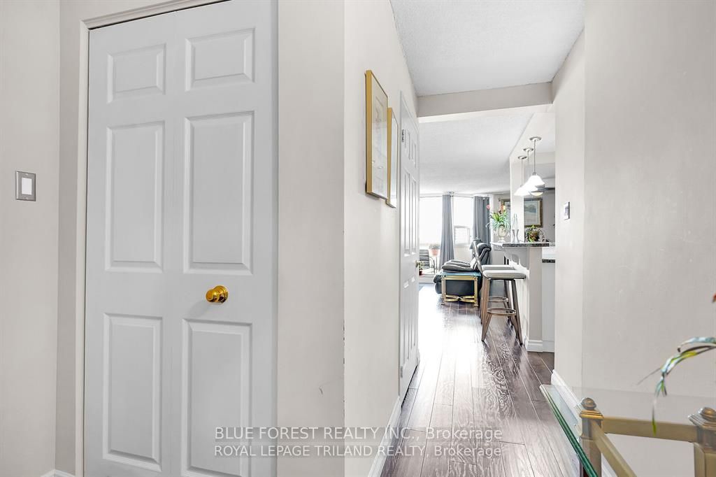 363 Colborne Street 1006, London East, ON N6B 3N3 photo 3