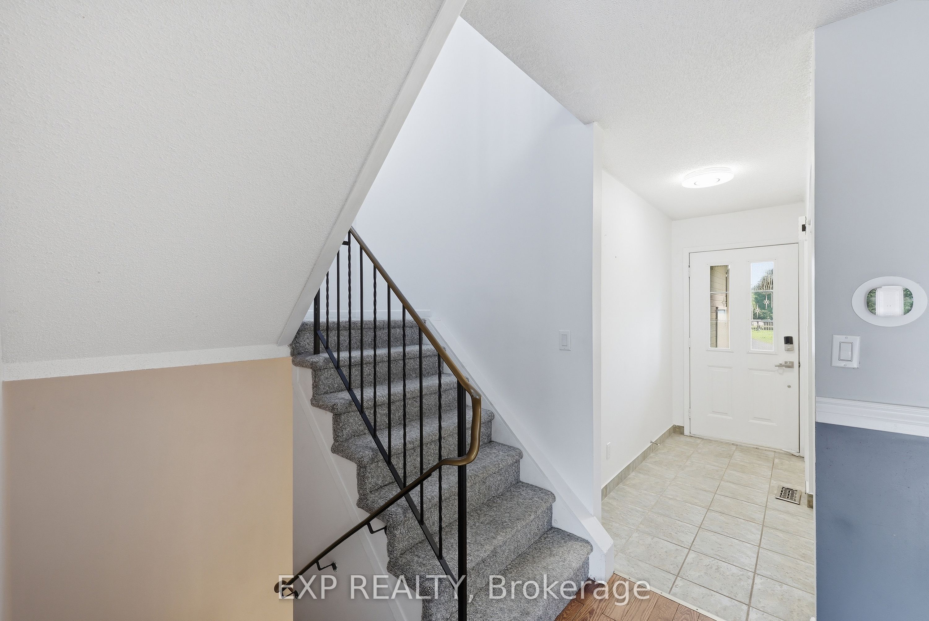 793 Littlestone Crescent, Kingston, ON K7M 8L7 photo 5