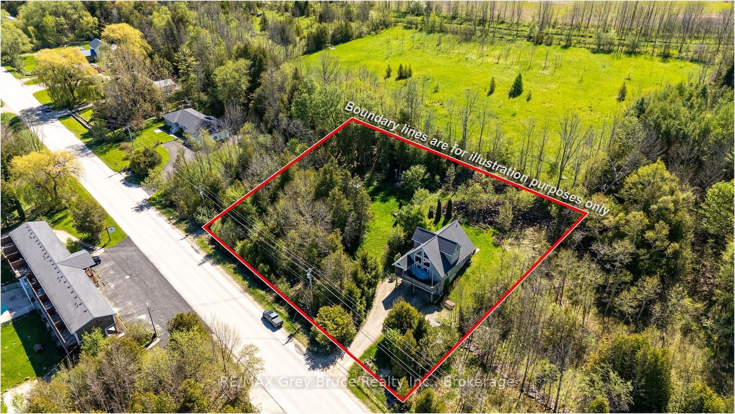 501192 Grey 1 Road, Georgian Bluffs, ON N0H 2T0 photo 2