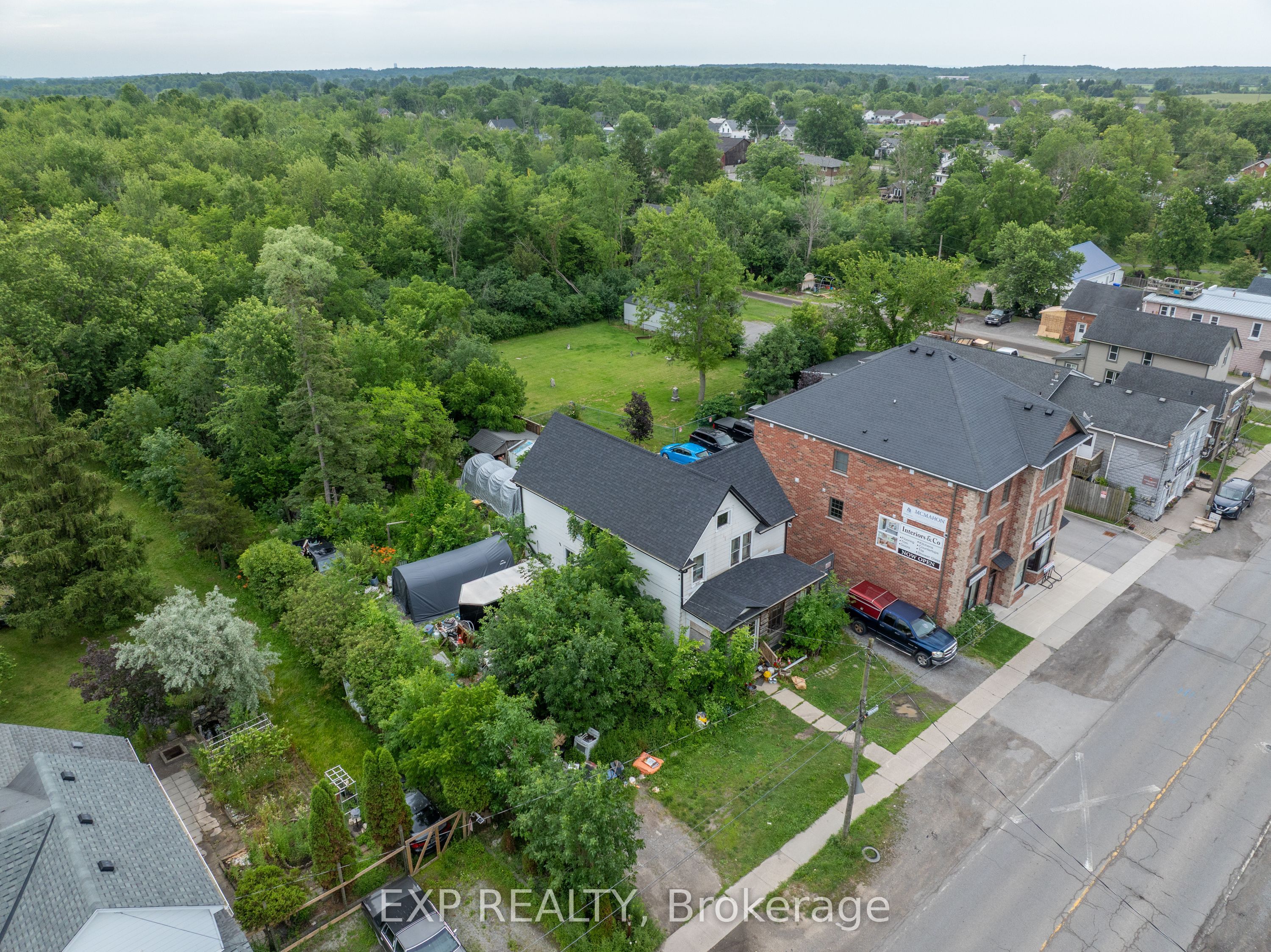 2632 Stevensville Road, Fort Erie, ON L0S 1S0 photo 2