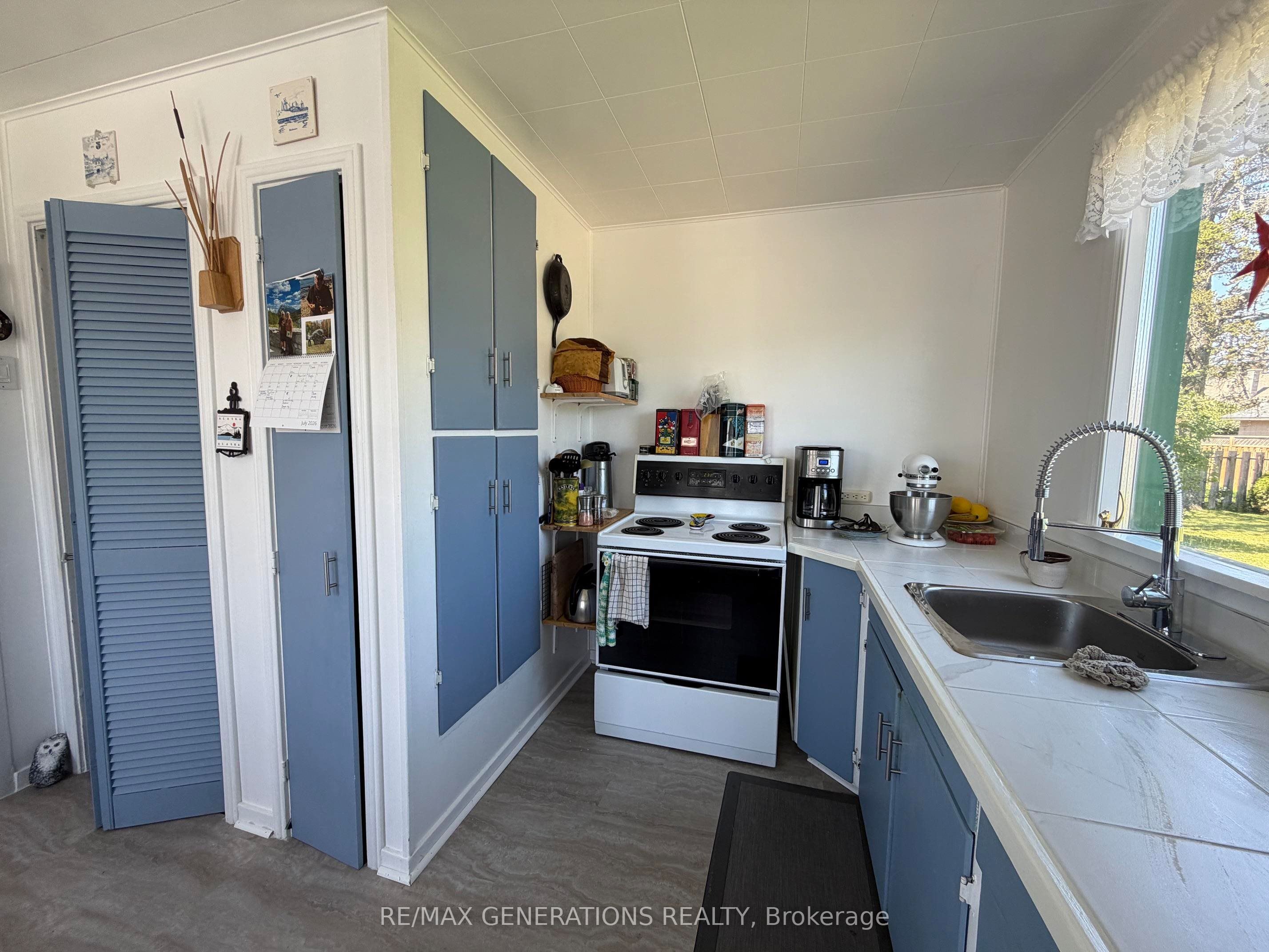 39 Laurier Avenue, Terrace Bay, ON P0T 2W0 photo 3