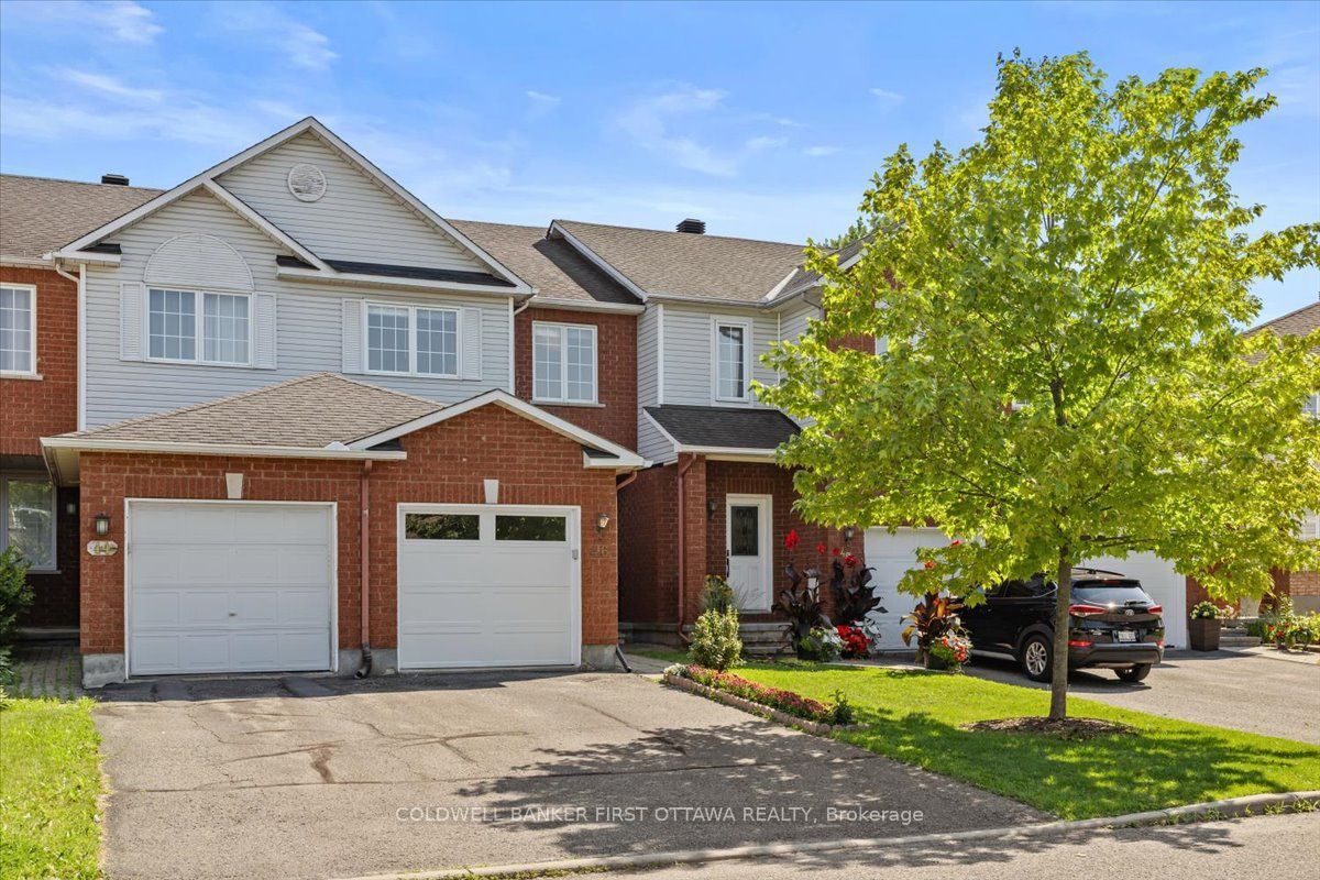 46 MARGRAVE Avenue, Hunt Club - South Keys and Area, ON K1T 3Y2 photo 2