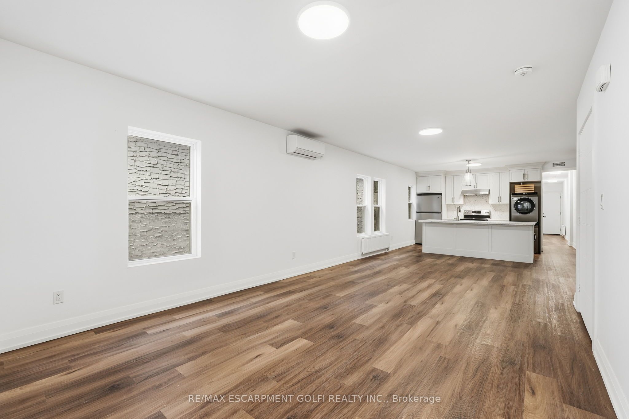 4876 SIMCOE Street 1, Niagara Falls, ON L2E 1V9 photo 5