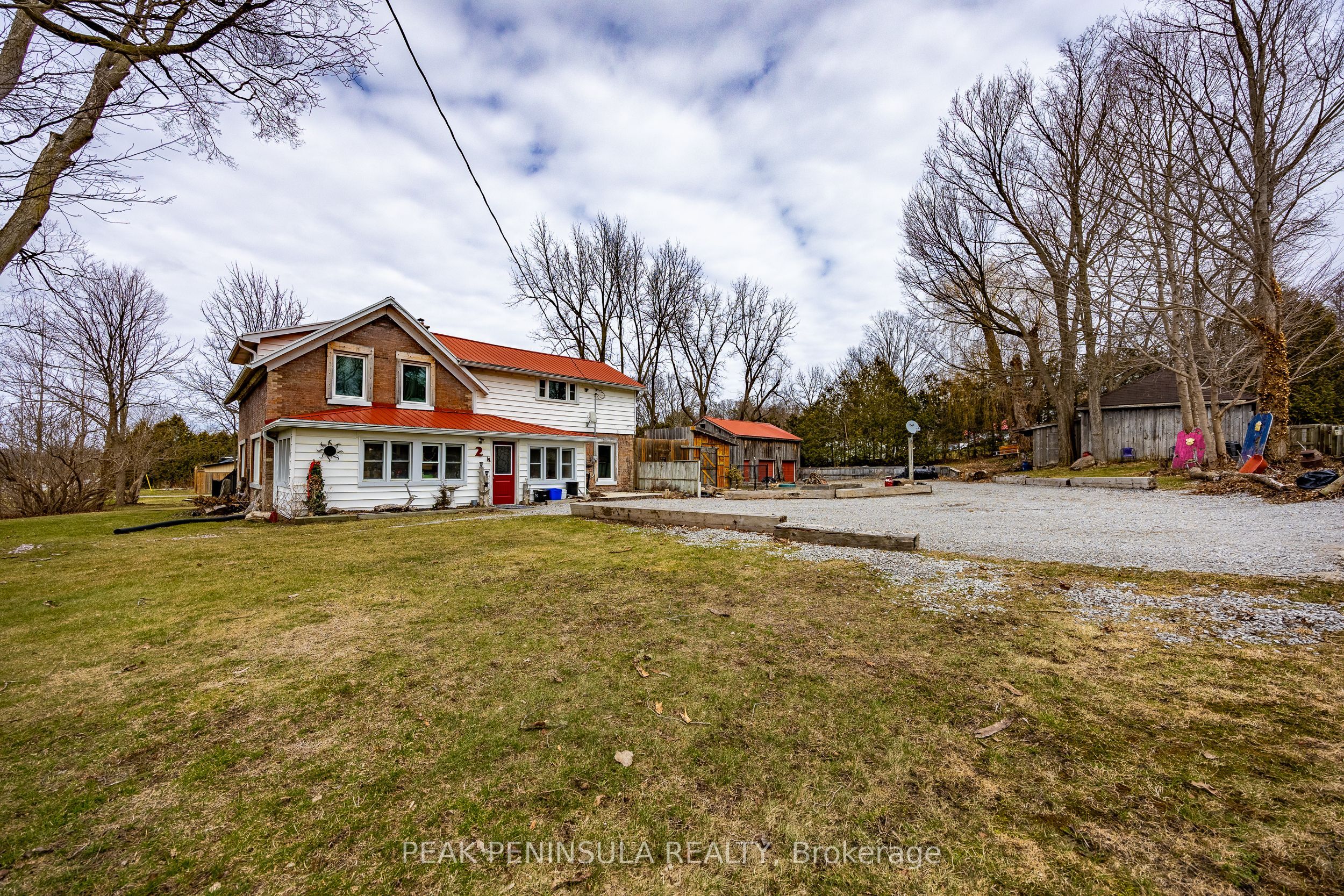 2 Milne Street, Norfolk, ON N0E 1X0