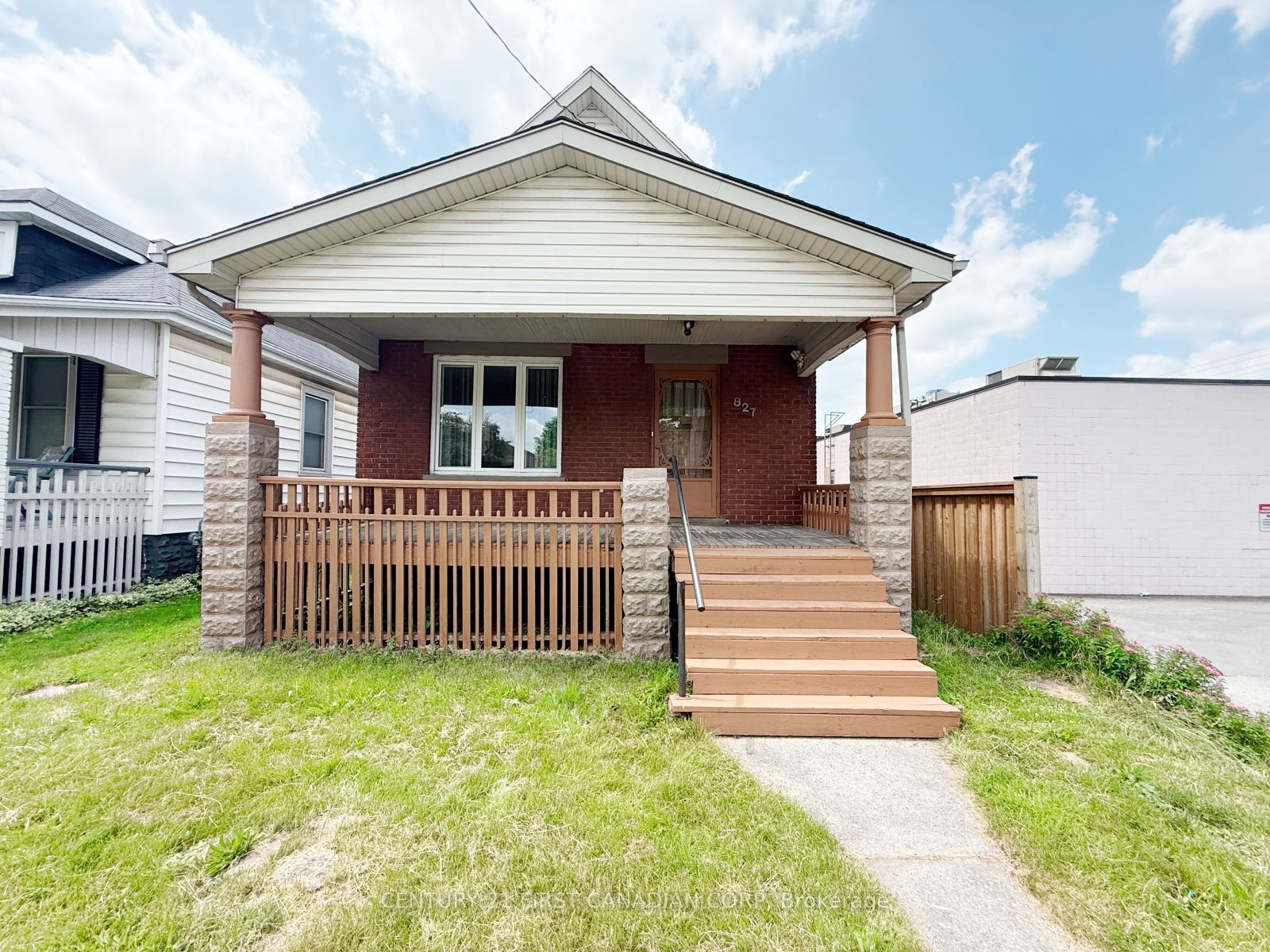 827 Quebec Street, London East, ON N5Y 1X3 photo 2