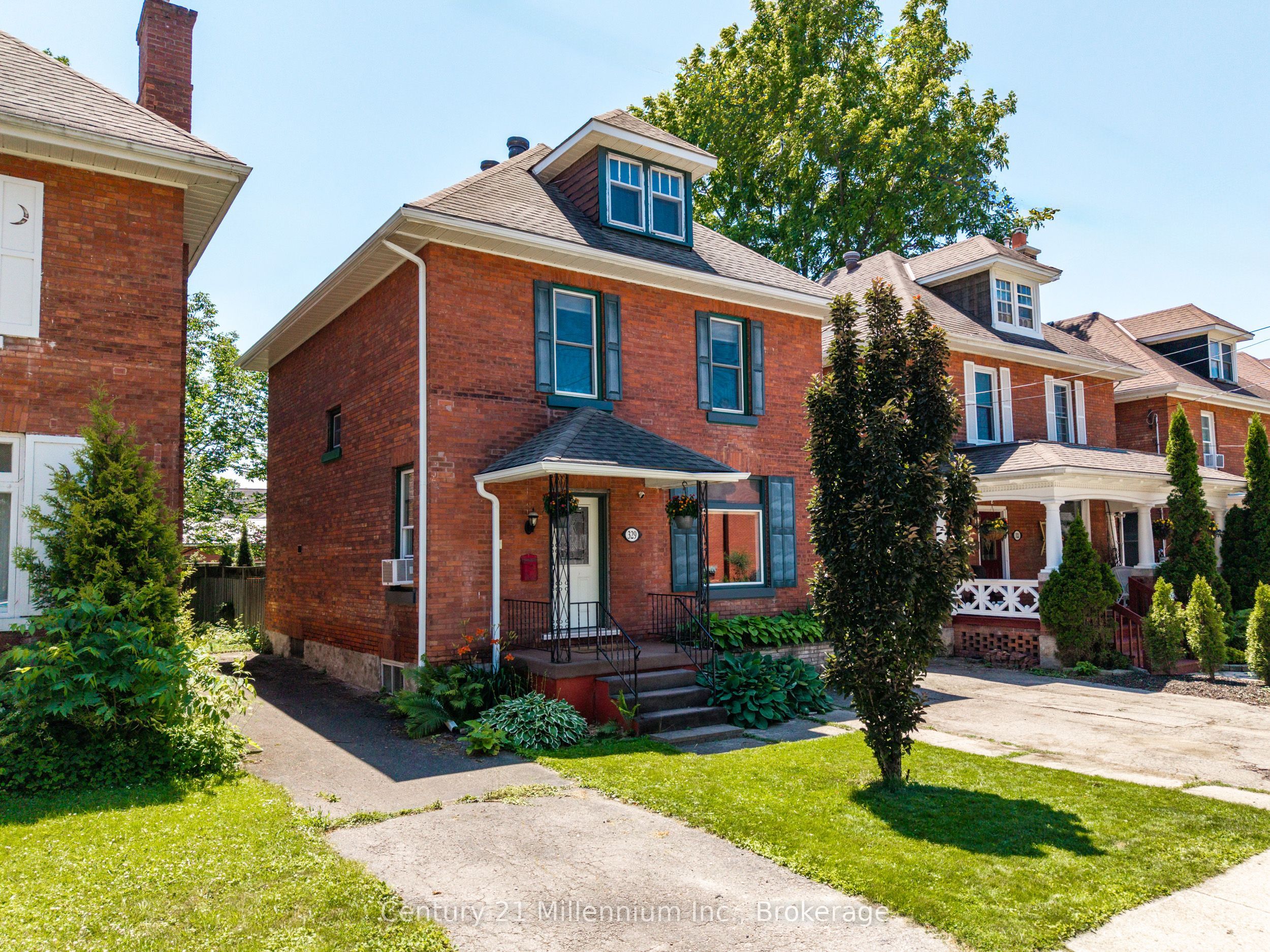329 7th Street E, Owen Sound, ON N4K 1J1