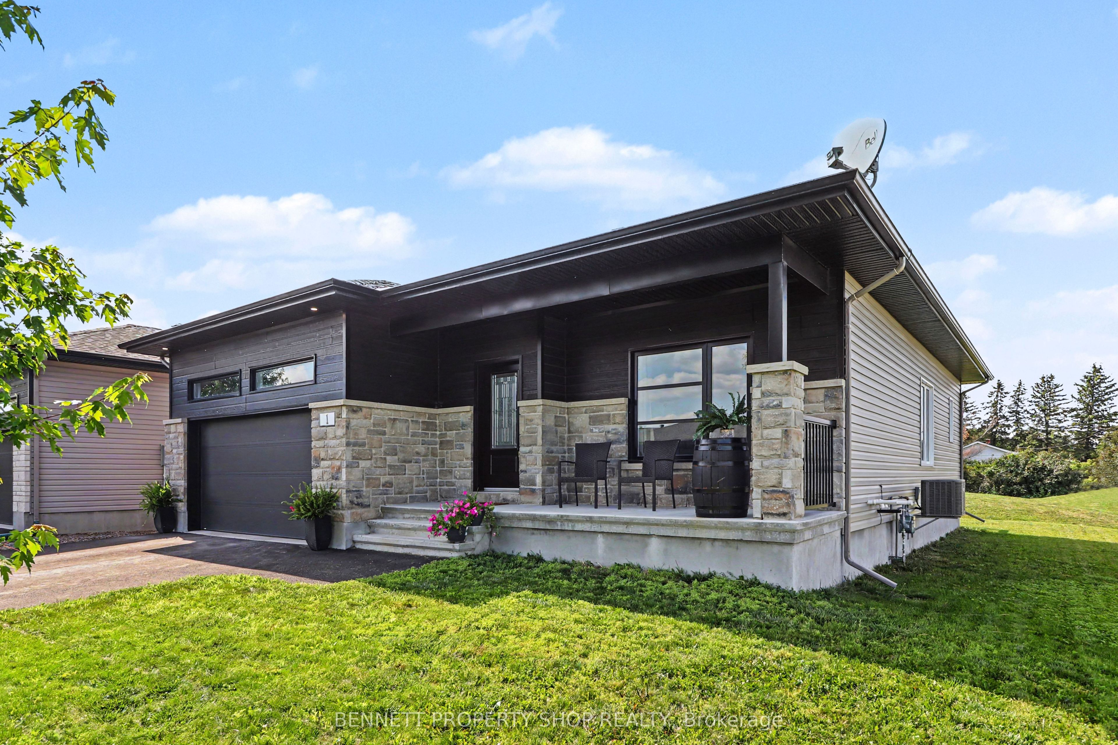 1 Matheson Street, North Stormont, ON K0A 1R0 photo 3